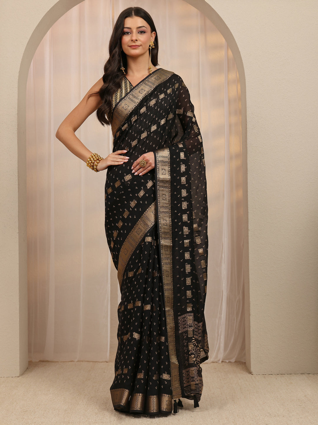  Black Floral Woven Design Silk Blend Saree 
With Unstitched Blouse Piece 