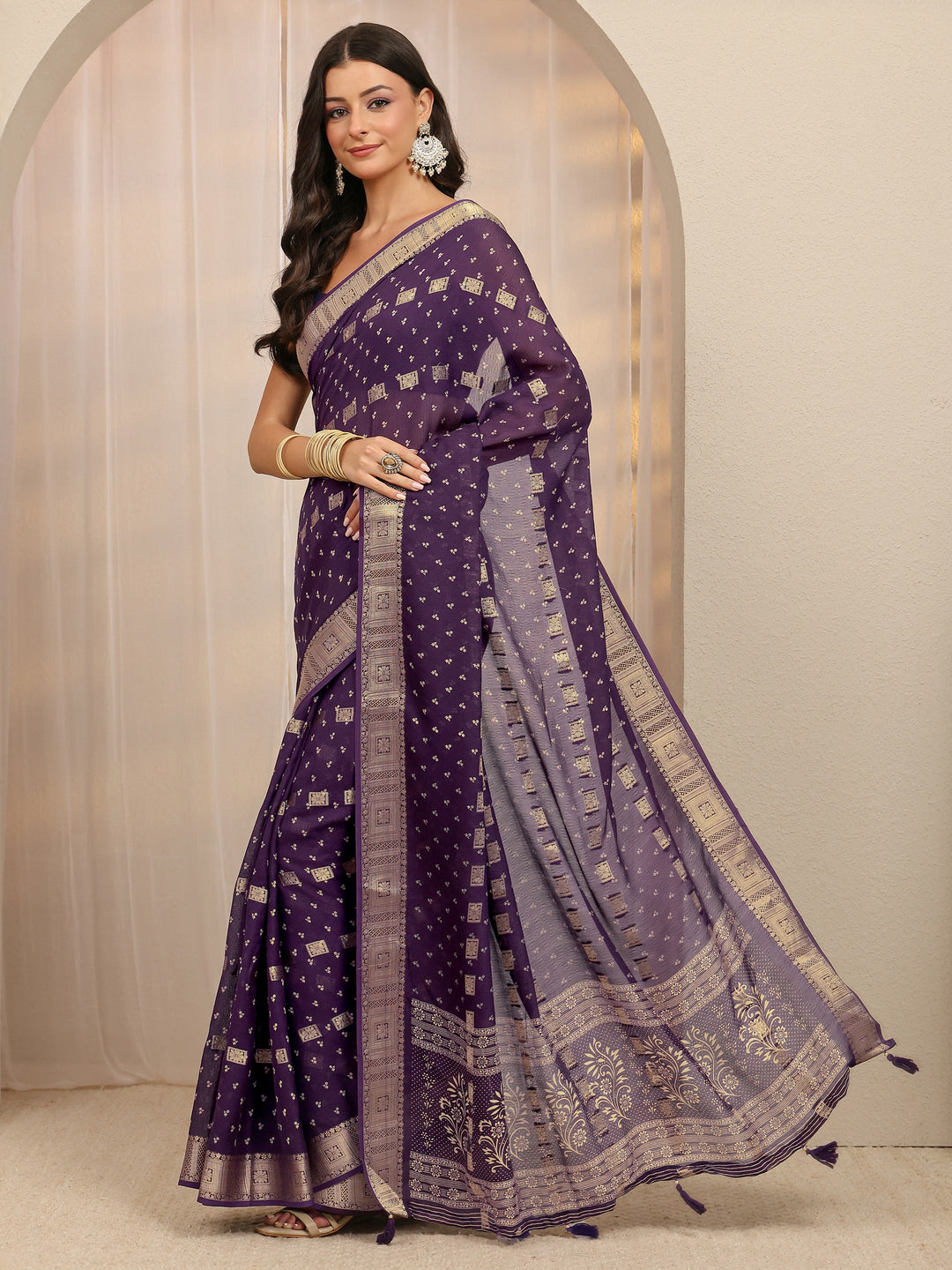  Purple Floral Woven Design Silk Blend Saree 
With Unstitched Blouse Piece 