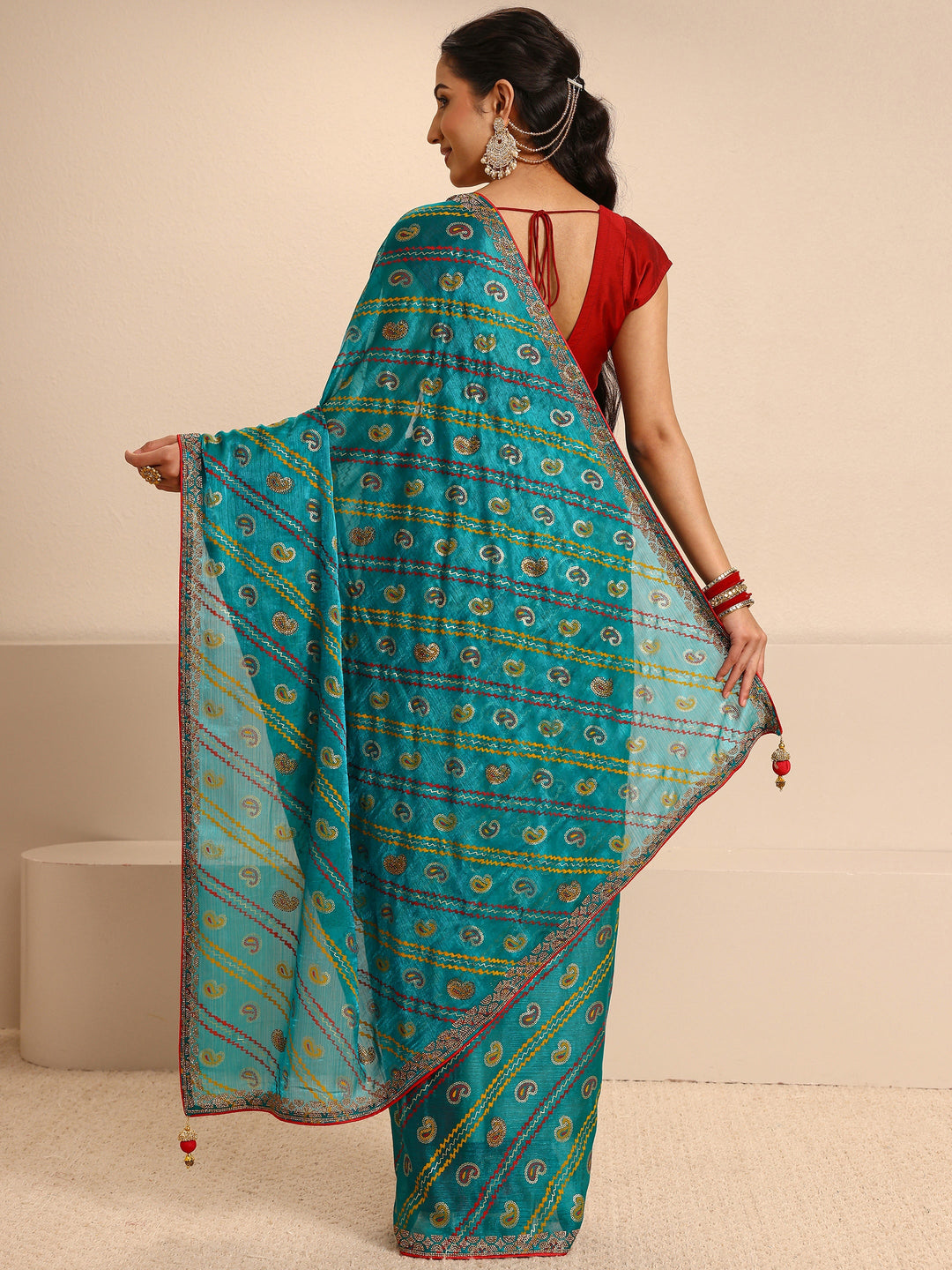  Green Paisley Printed Silk Blend Saree With Unstitched Blouse Piece 