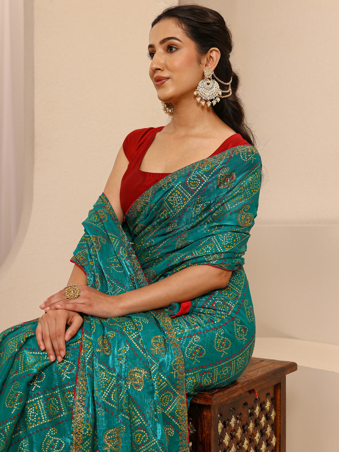 Green Bandhani Printed Silk Blend Saree With Unstitched Blouse Piece