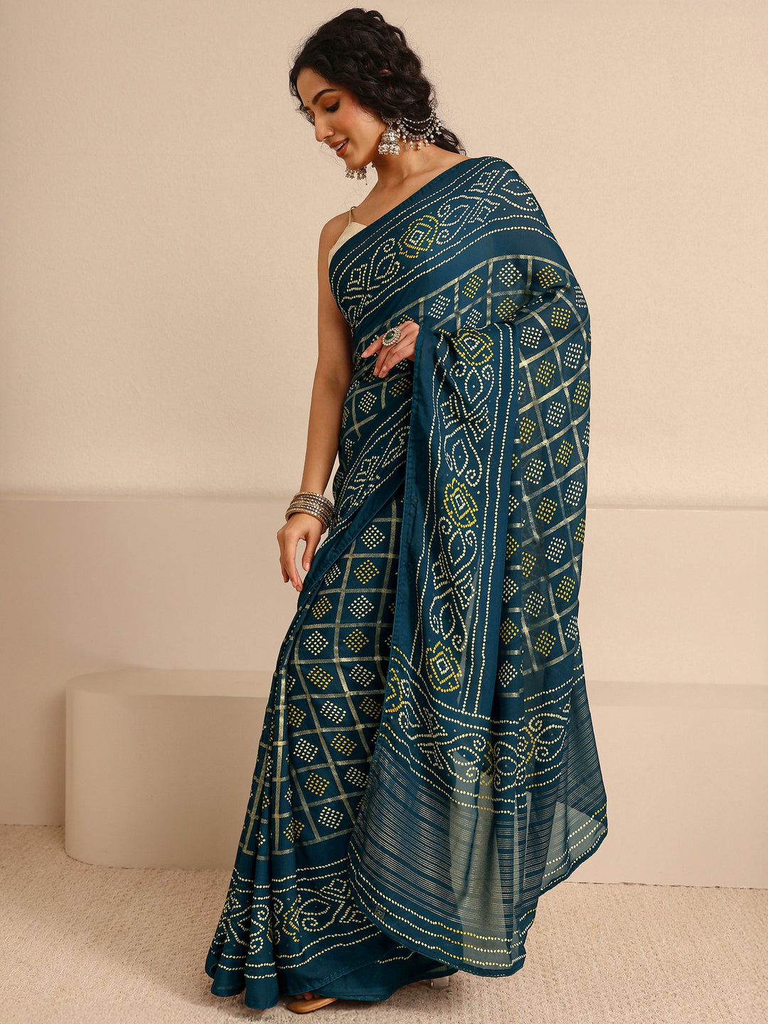  Navy Blue Quirky Printed Silk Blend Saree With Unstitched Blouse Piece 