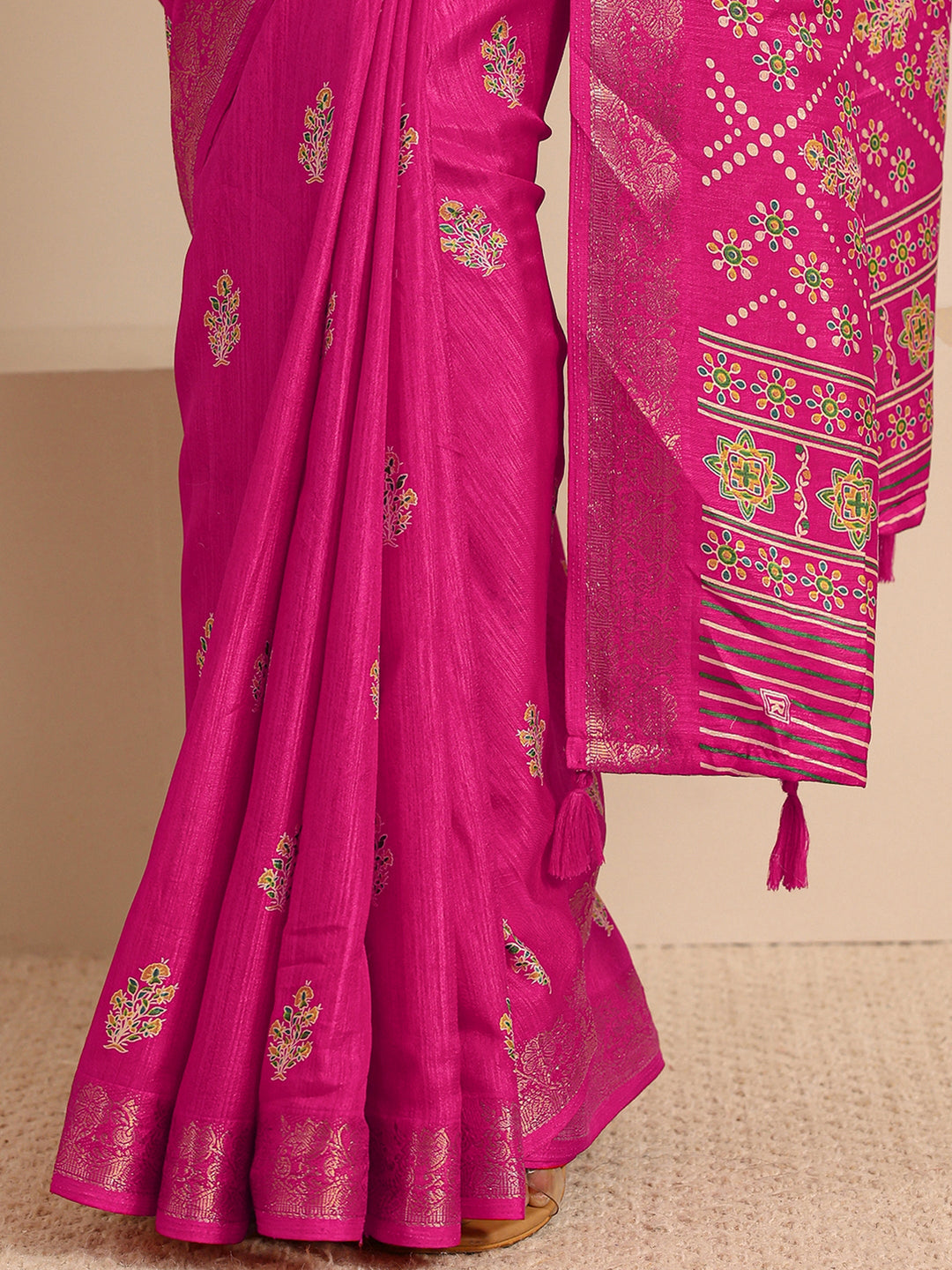 Pink Woven Design Silk Blend Saree With Unstitched Blouse Piece 