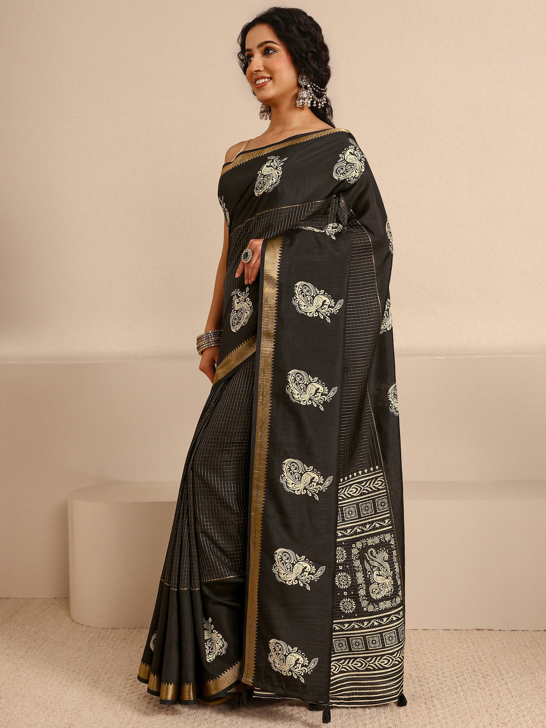  Black Ethnic Motifs Print Silk Blend Saree With Unstitched Blouse Piece 