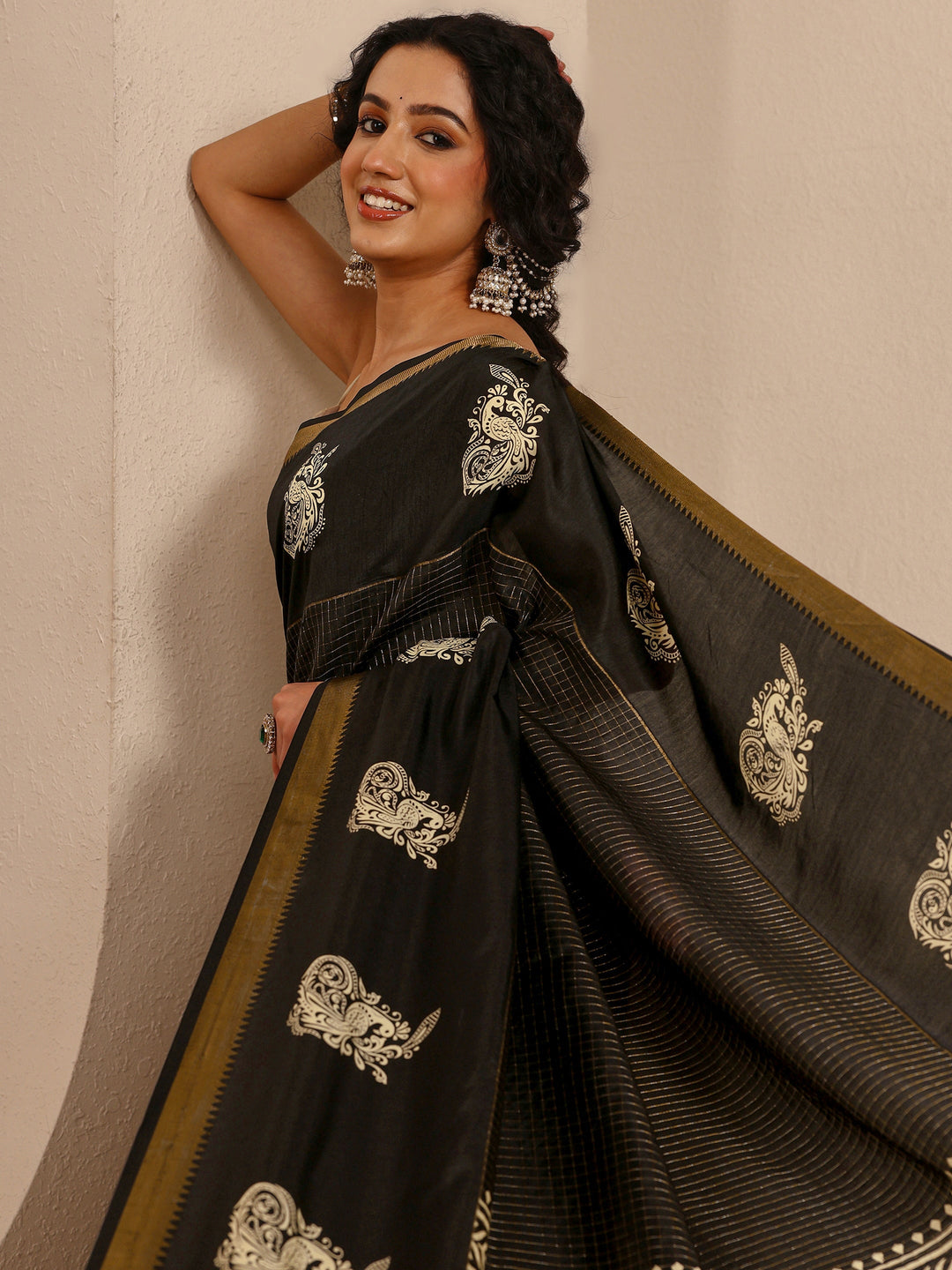  Black Ethnic Motifs Print Silk Blend Saree With Unstitched Blouse Piece 
