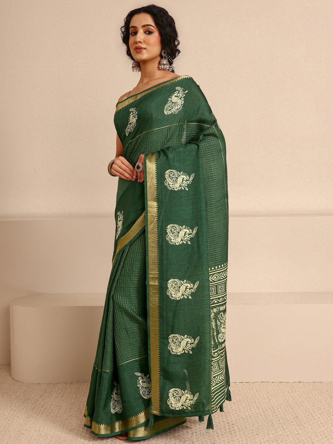  Green Ethnic Motifs Print Silk Blend Saree With Unstitched Blouse Piece 