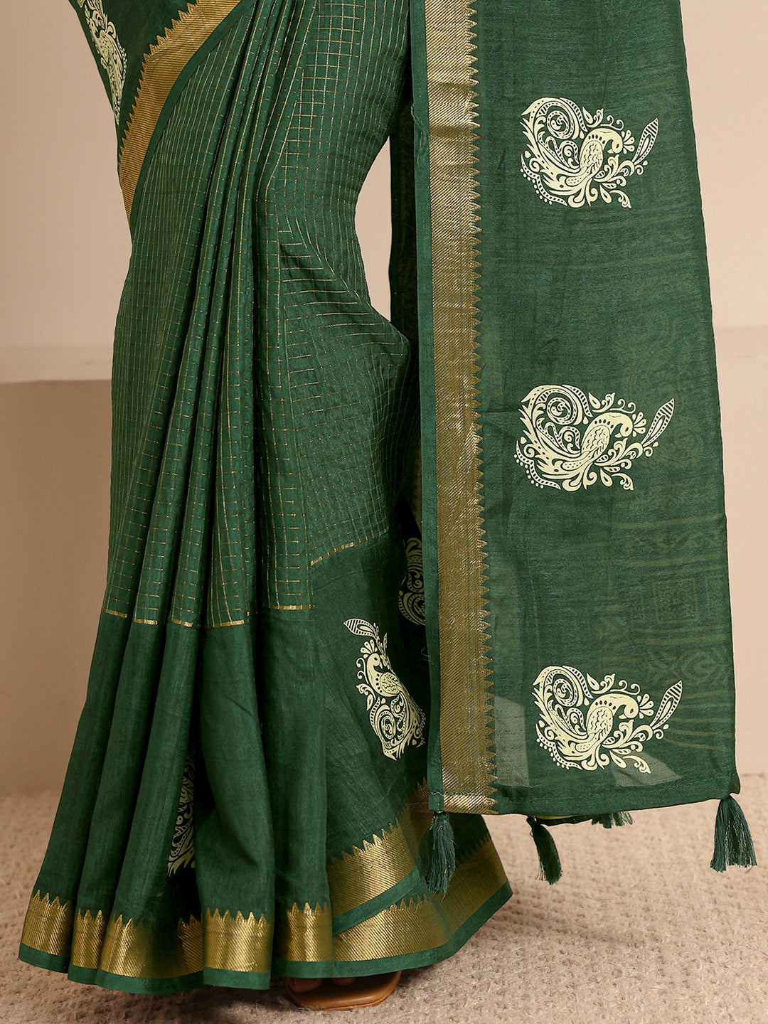  Green Ethnic Motifs Print Silk Blend Saree With Unstitched Blouse Piece 