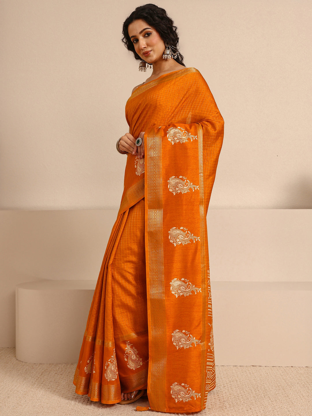  Orange Ethnic Silk Blend Saree With Unstitched Blouse Piece 