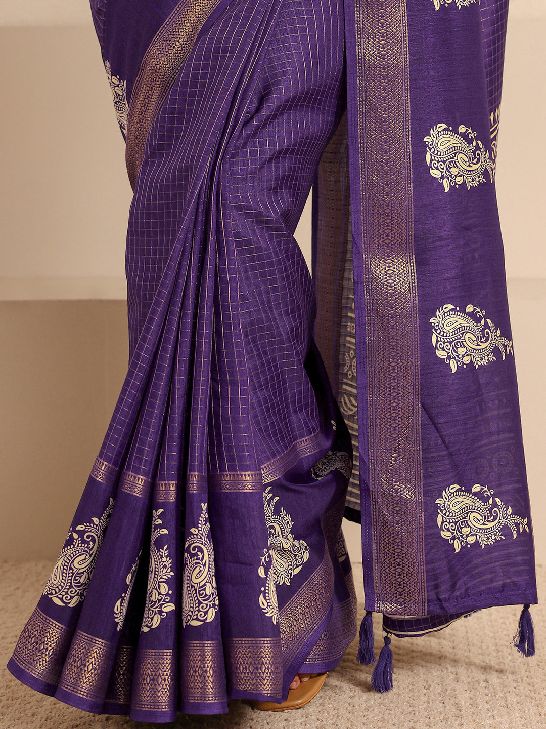  Purple Paisley Print Silk Blend Saree With Unstitched Blouse Piece 