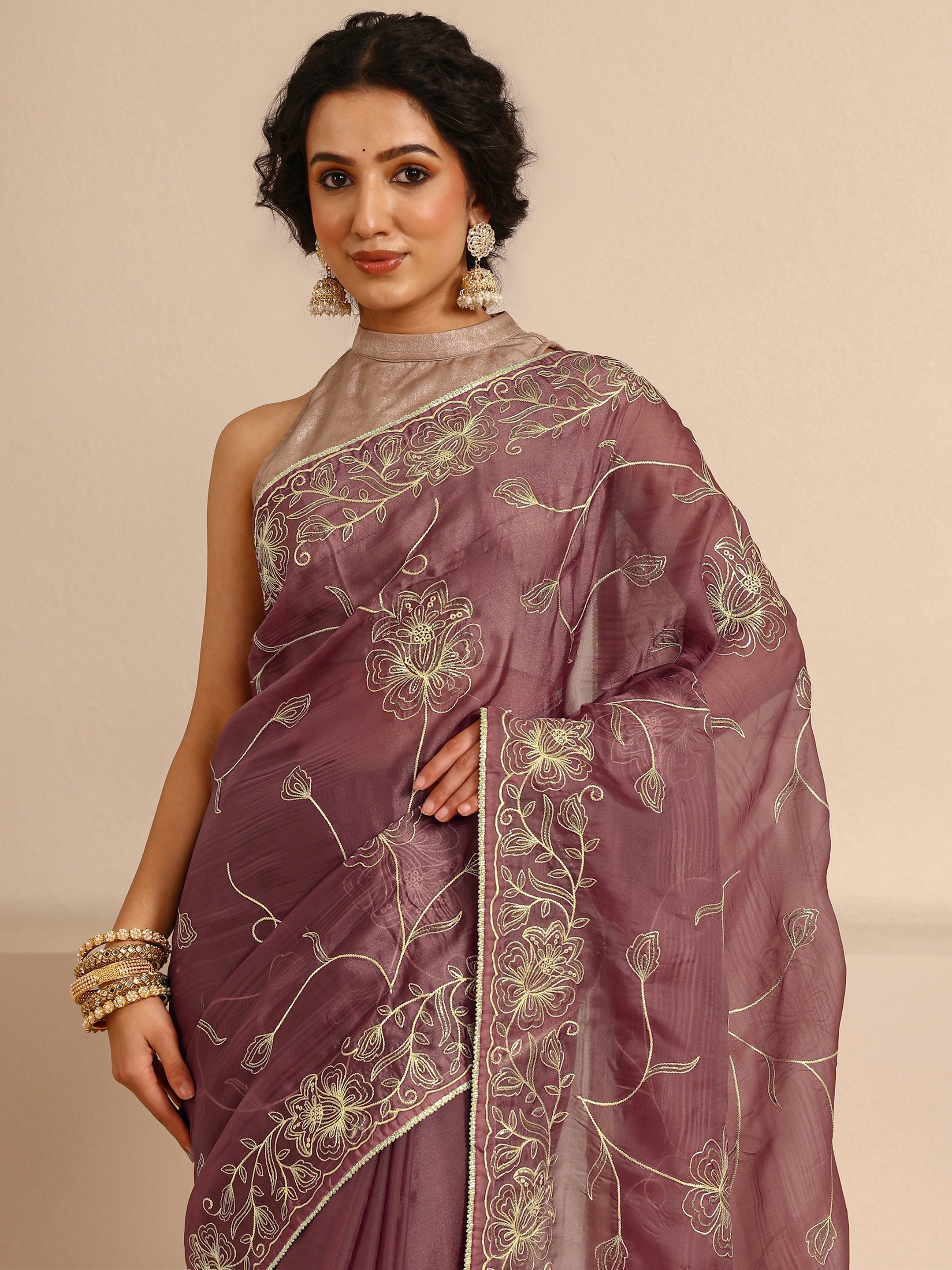 libas Mauve Floral Embellished Silk Blend Saree With Unstitched Blouse Piece-picture-59