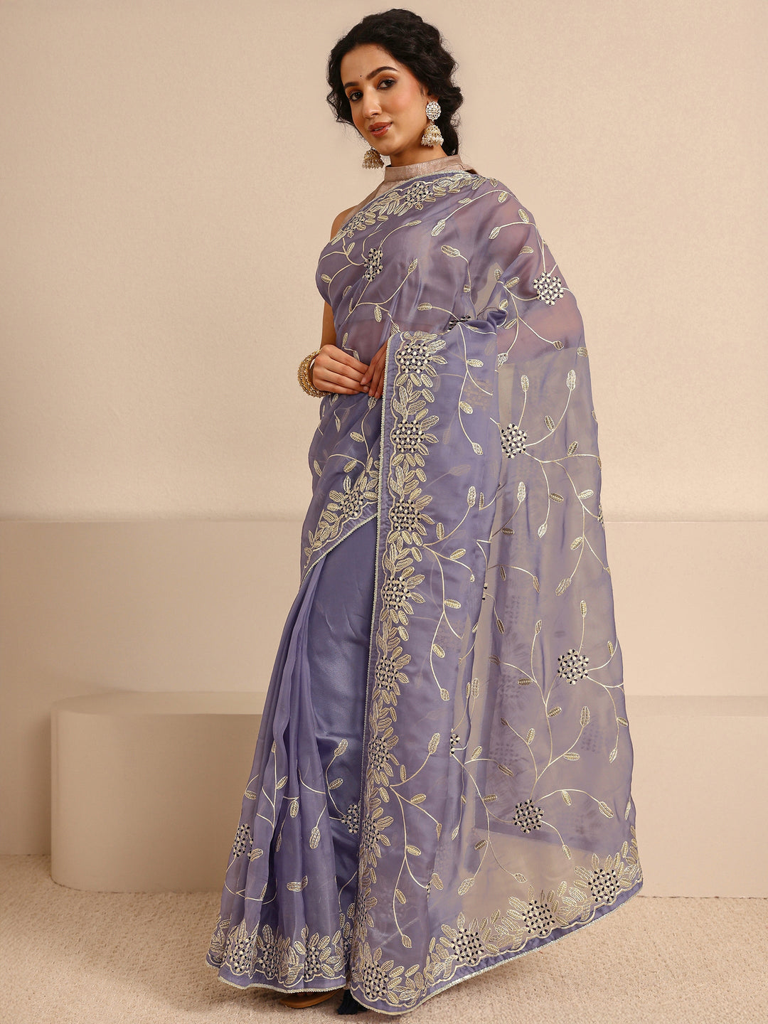  Lavender Floral Embellished Silk Blend Saree With Unstitched Blouse Piece 