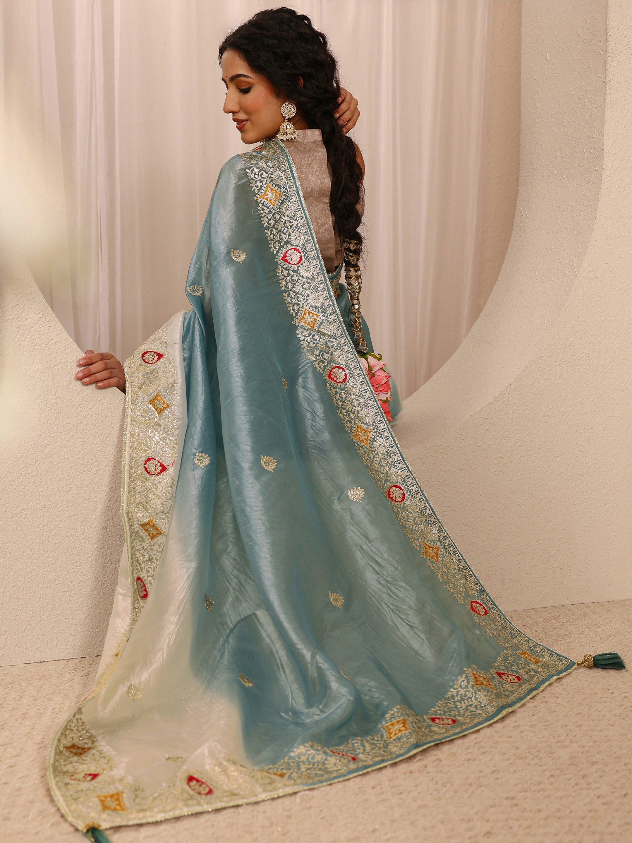 Blue Embellished Ombre Sheen Silk Blend Saree With Unstitched Blouse Piece-image-47