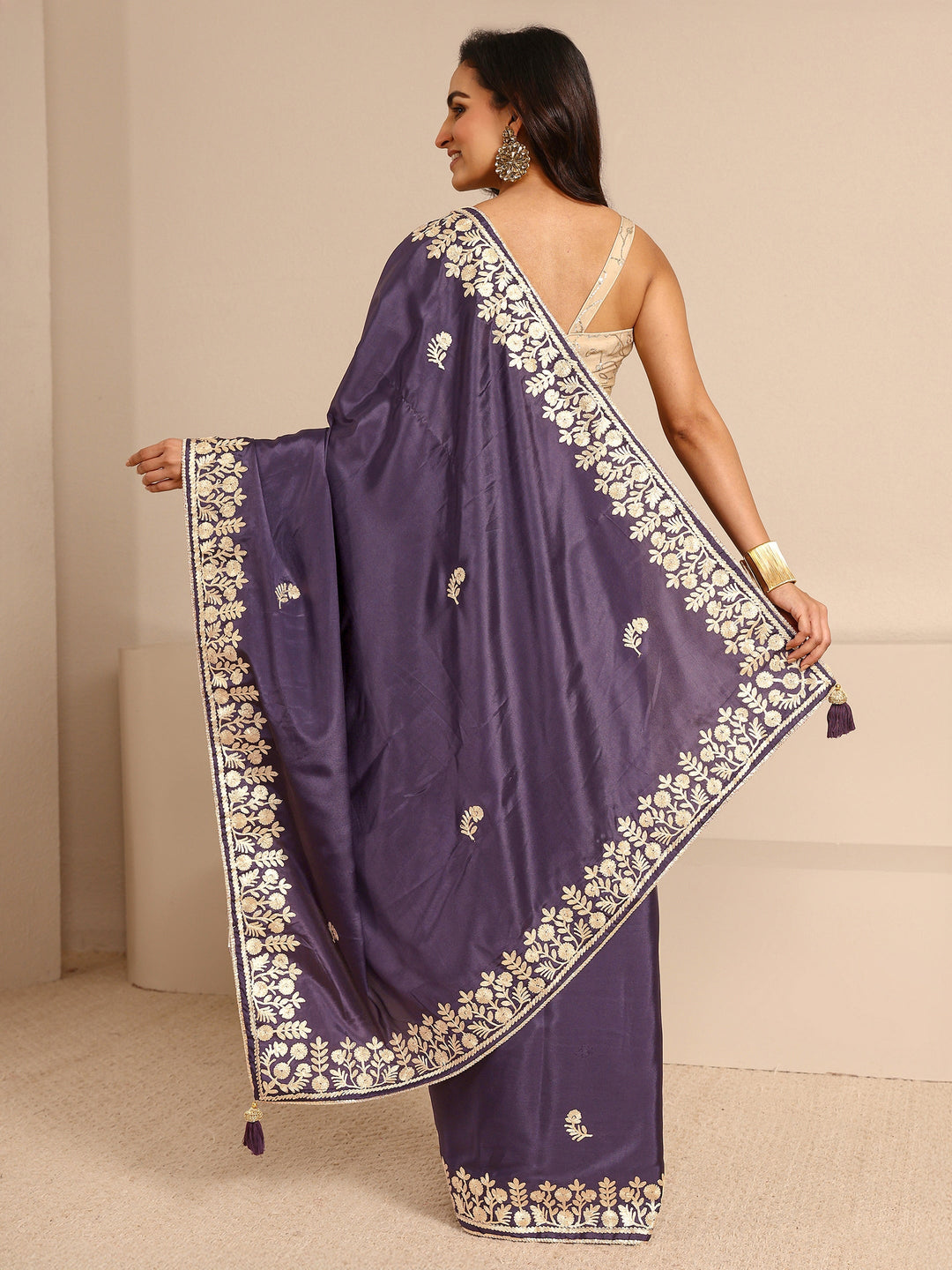  Purple Embroidered Silk Blend Saree With Unstitched Blouse Piece 