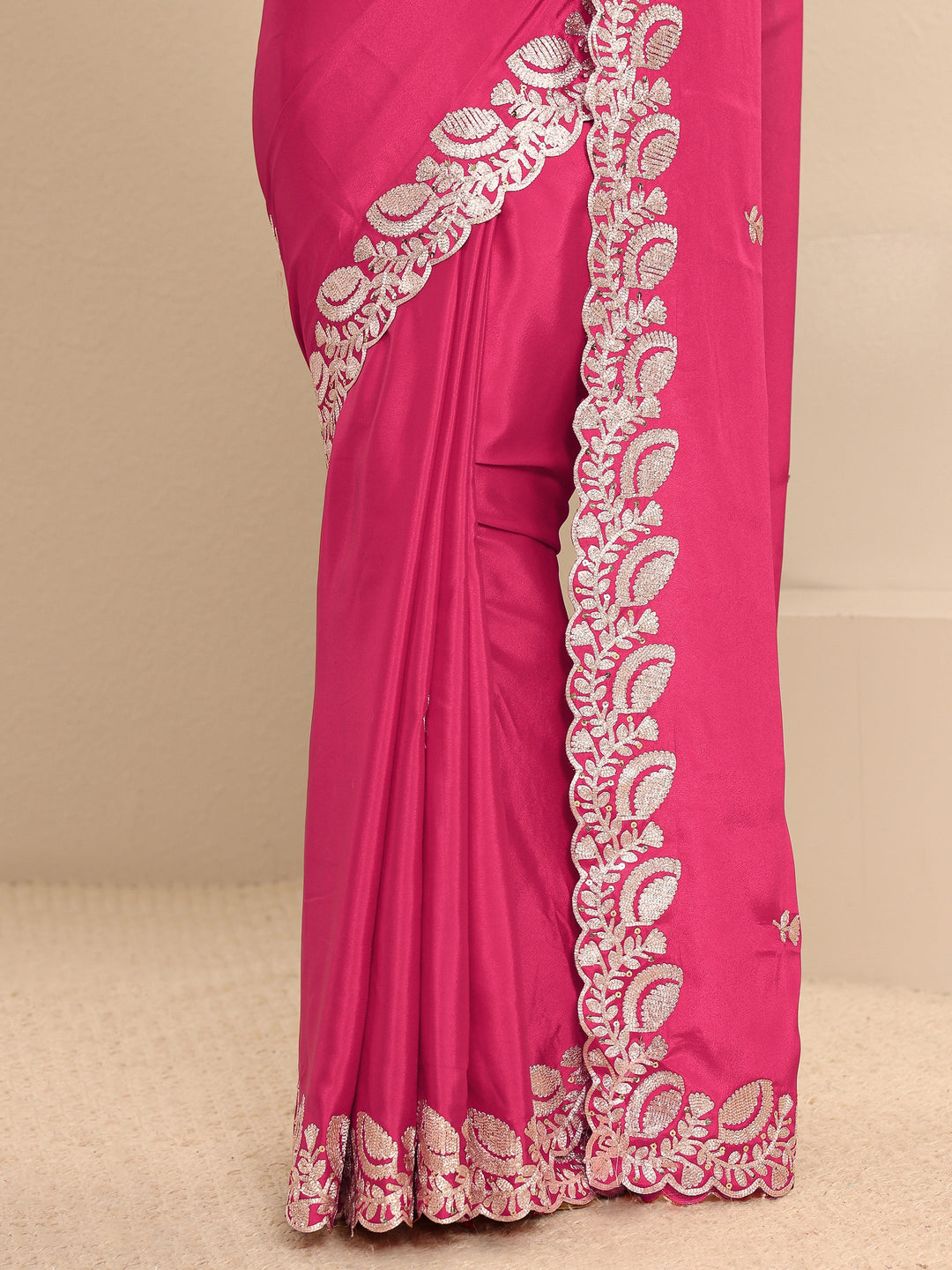  Pink Embroidered Silk Blend Saree With Unstitched Blouse Piece 