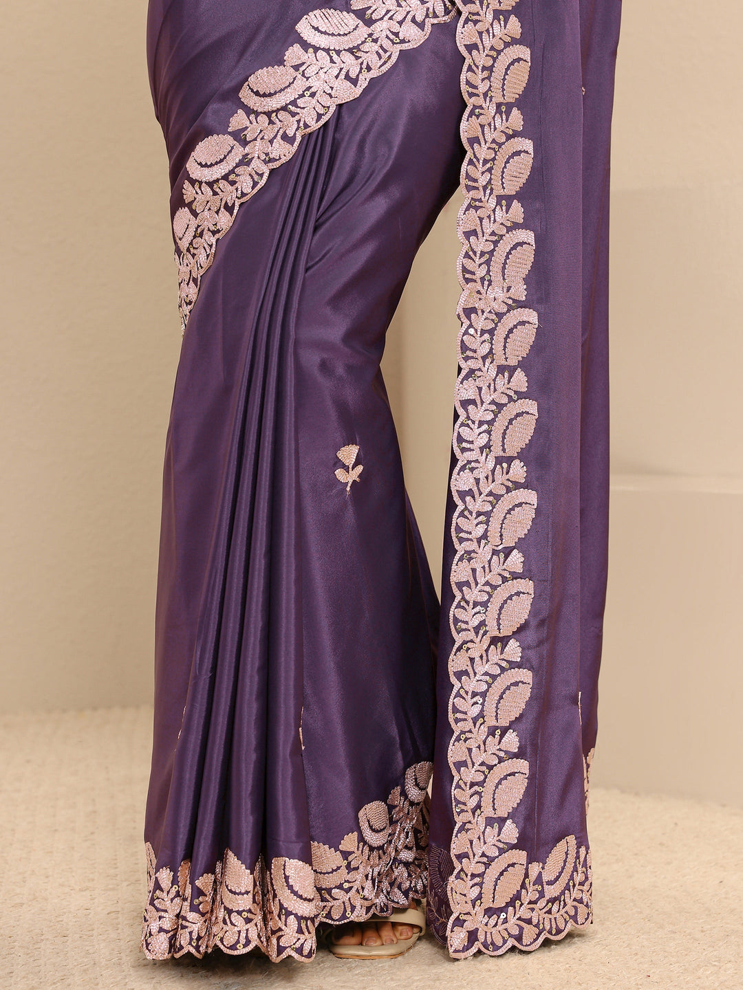  Purple Embroidered Silk Blend Saree With Unstitched Blouse Piece 
