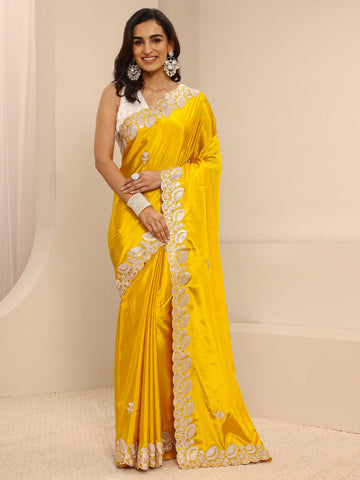 Orange Embroidered Silk Blend Saree With Unstitched Blouse Piece