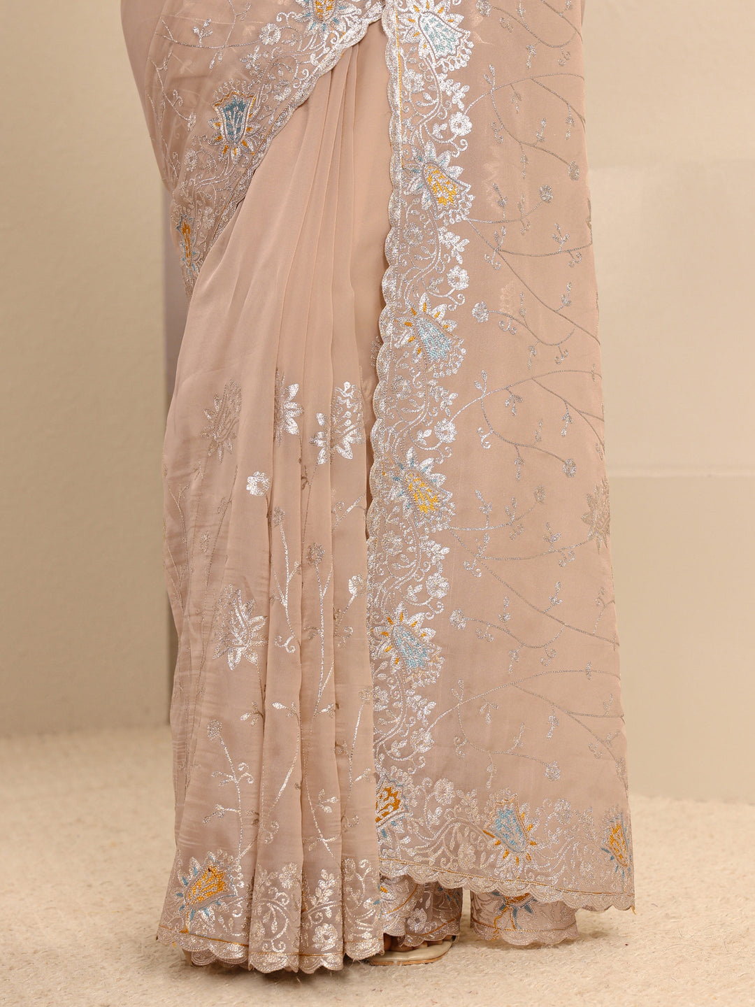  Beige Embellished Silk Blend Saree With Unstitched Blouse Piece 