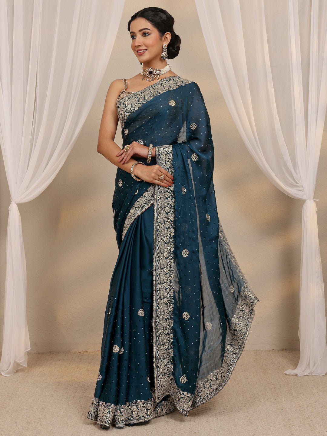  Teal Floral Embellished Silk Blend Saree With Unstitched Blouse Piece 
