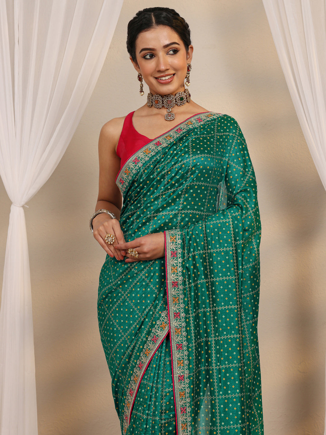  Green Bandhani Printed Silk Blend Saree With Unstitched Blouse Piece 