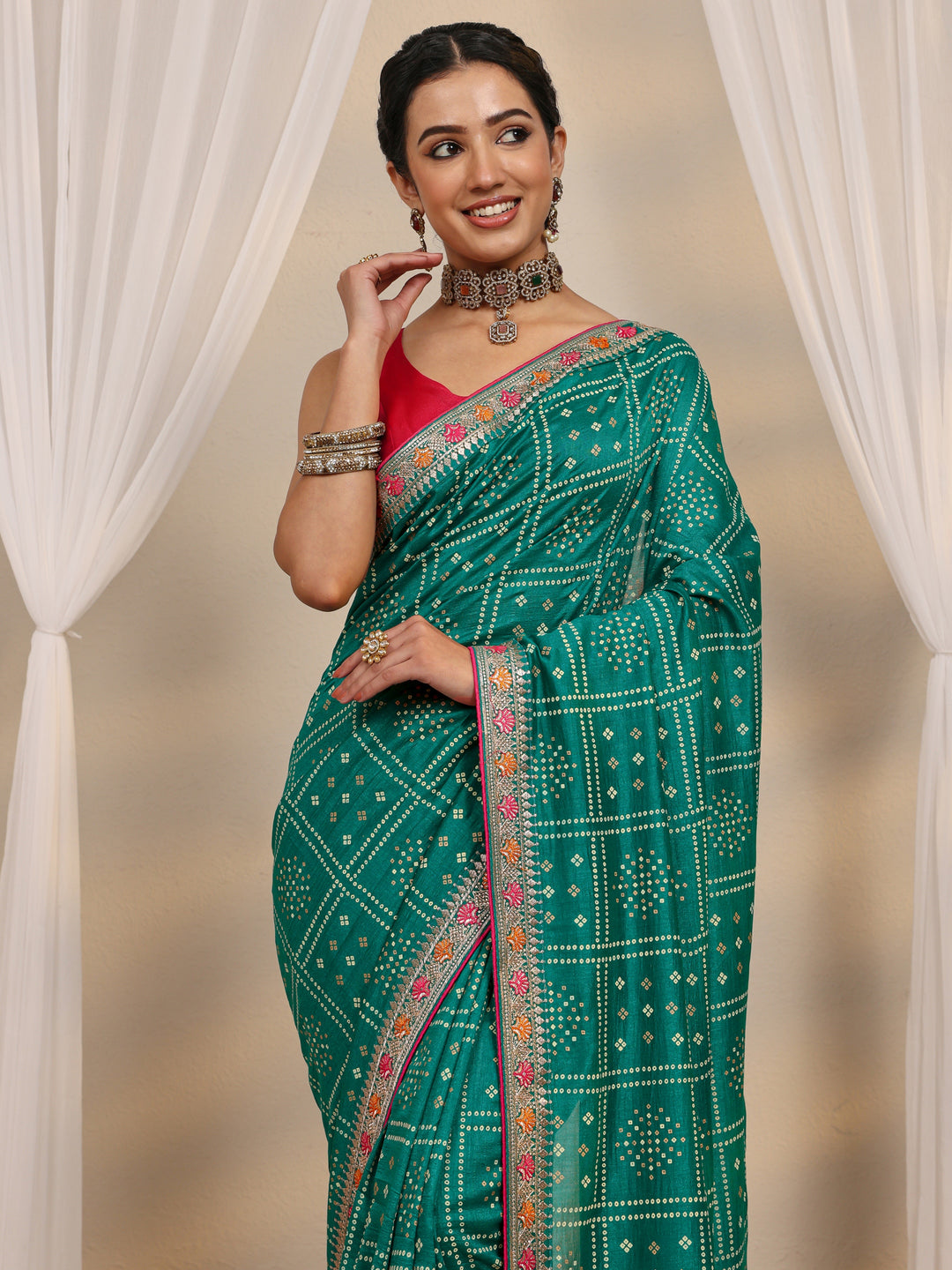  Green Bandhani Printed Silk Blend Saree With Unstitched Blouse Piece 