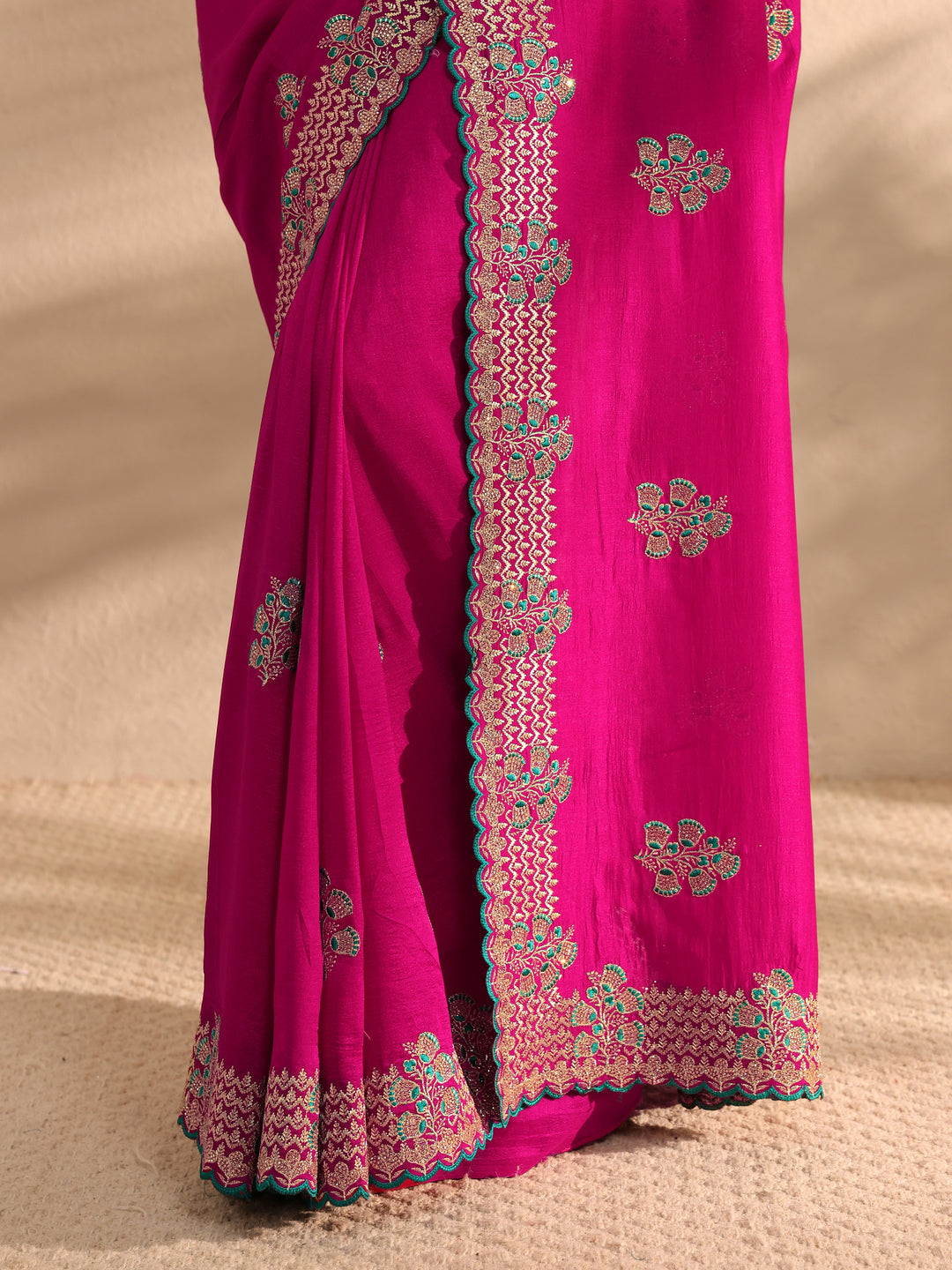  Pink Embellished Silk Blend Saree 
With Unstitched Blouse Piece 