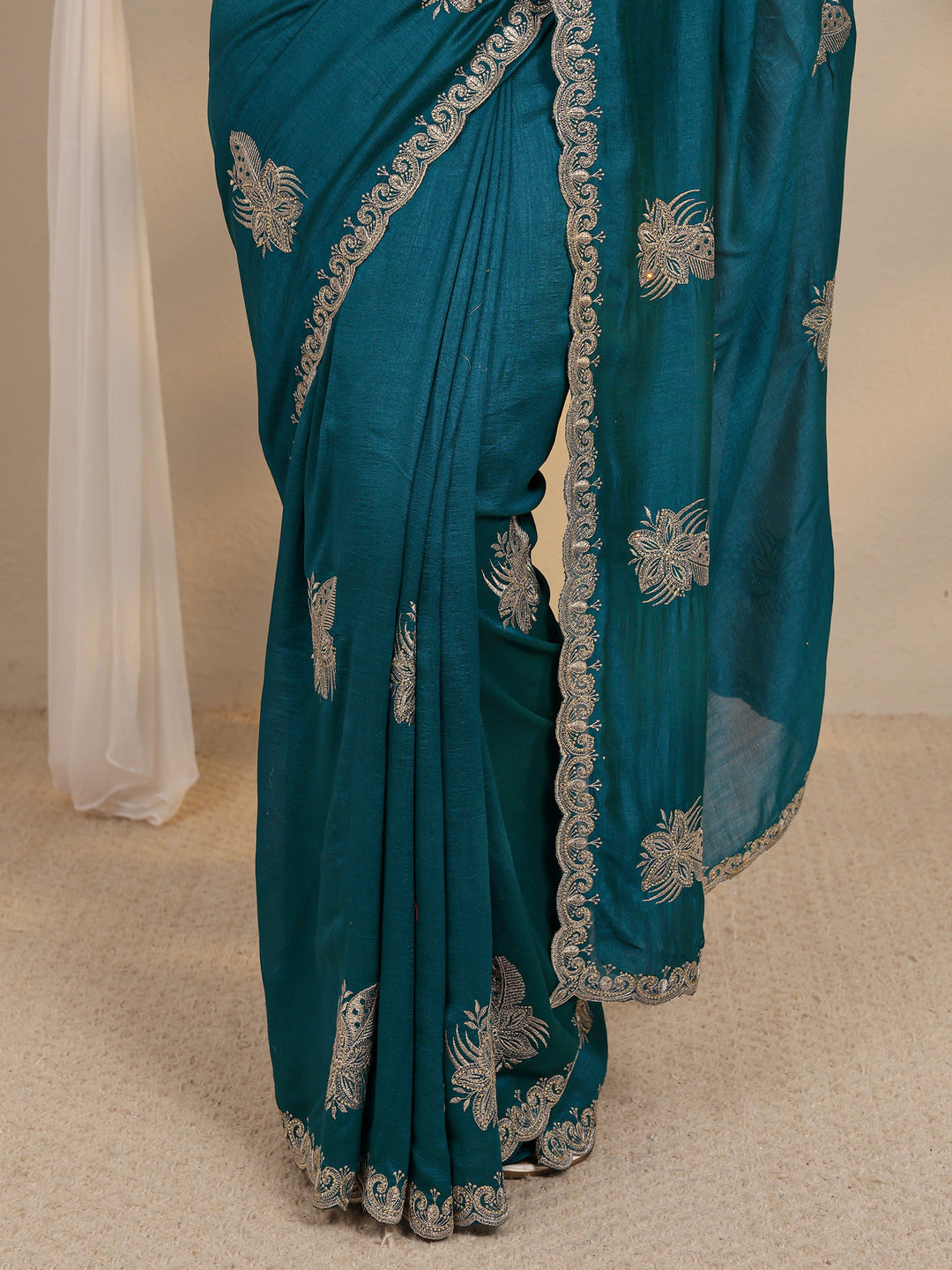  Blue Floral Embellished Silk Blend Saree With Unstitched Blouse Piece 