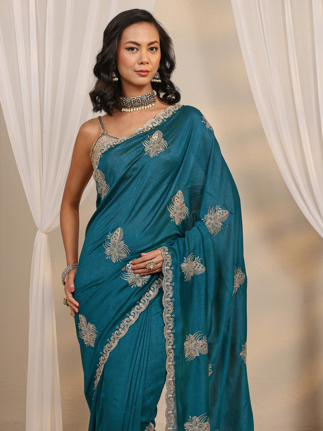  Blue Floral Embellished Silk Blend Saree With Unstitched Blouse Piece 