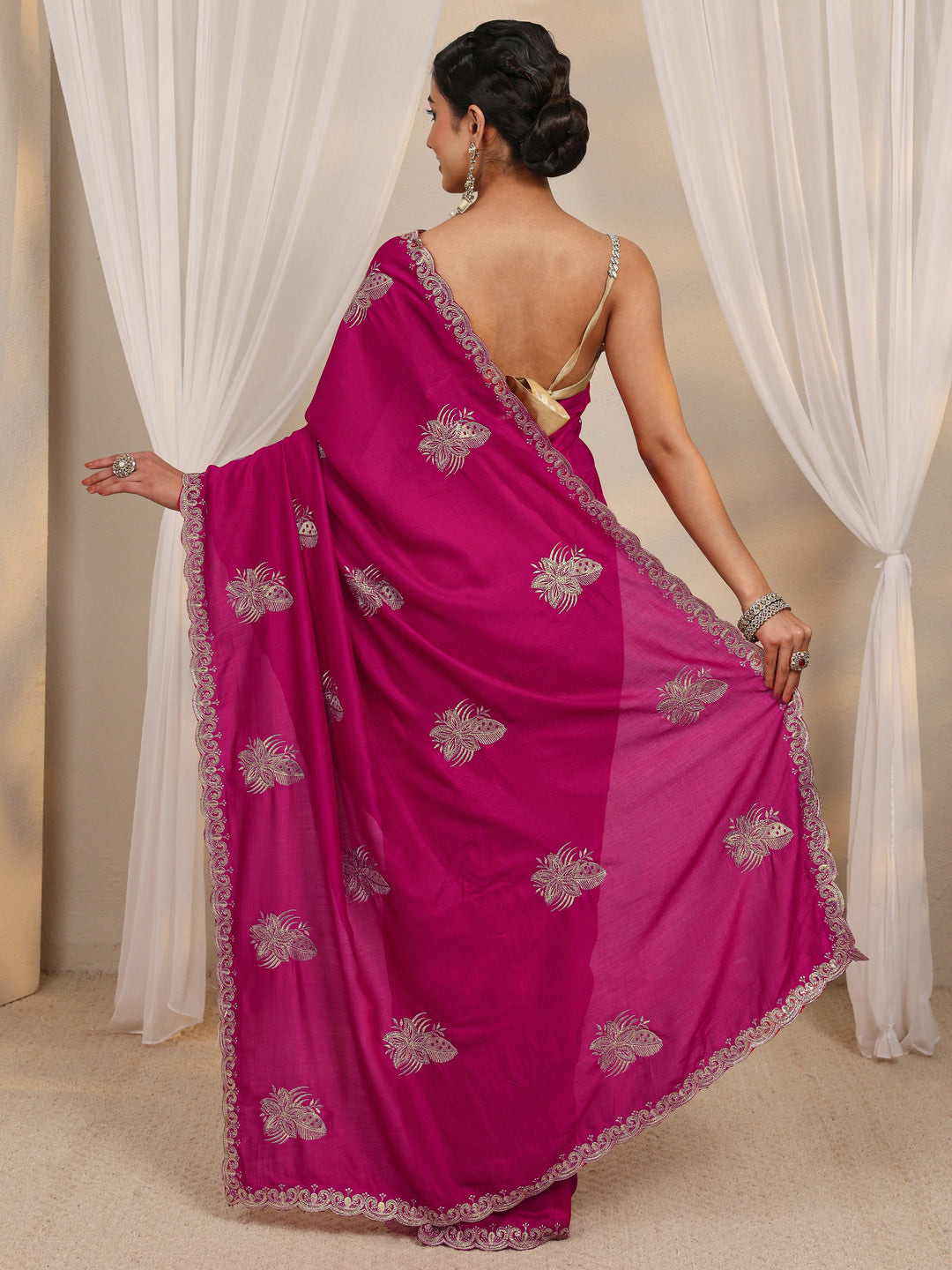  Pink Floral Embellished Silk Blend Saree With Unstitched Blouse Piece 