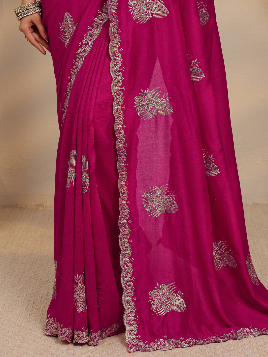  Pink Floral Embellished Silk Blend Saree With Unstitched Blouse Piece 