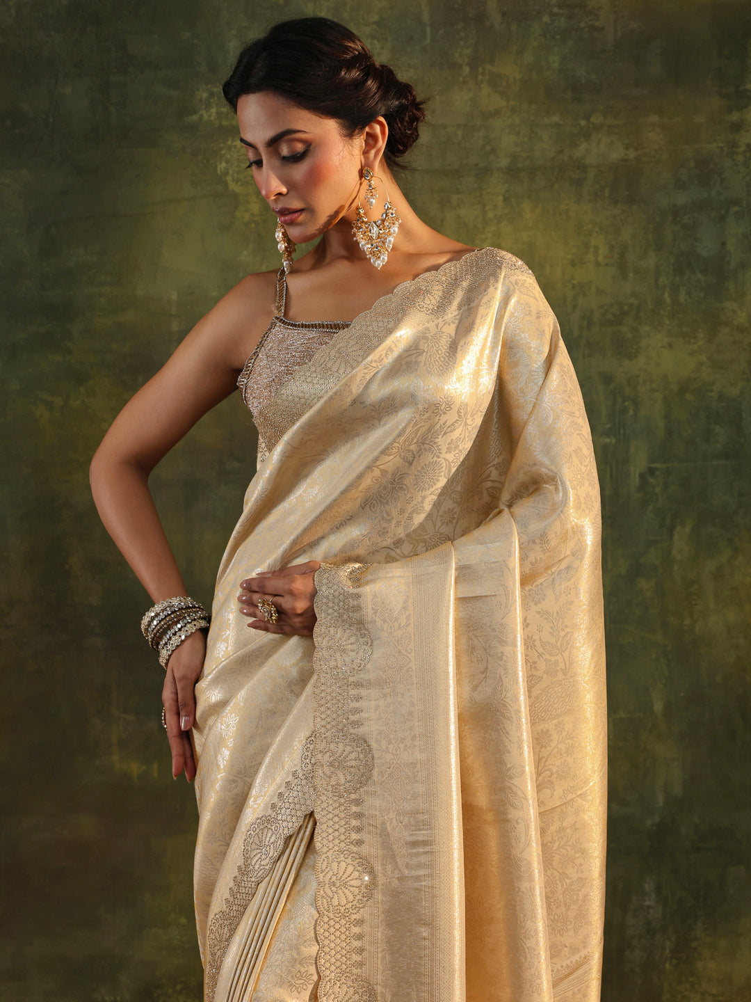  Gold Floral Embellished Silk Saree With Unstitched Blouse Piece 