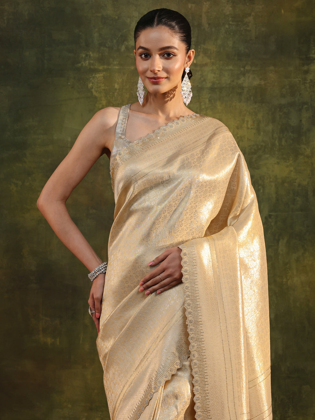  Gold Ethnic Embellished Silk Saree With Unstitched Blouse Piece 