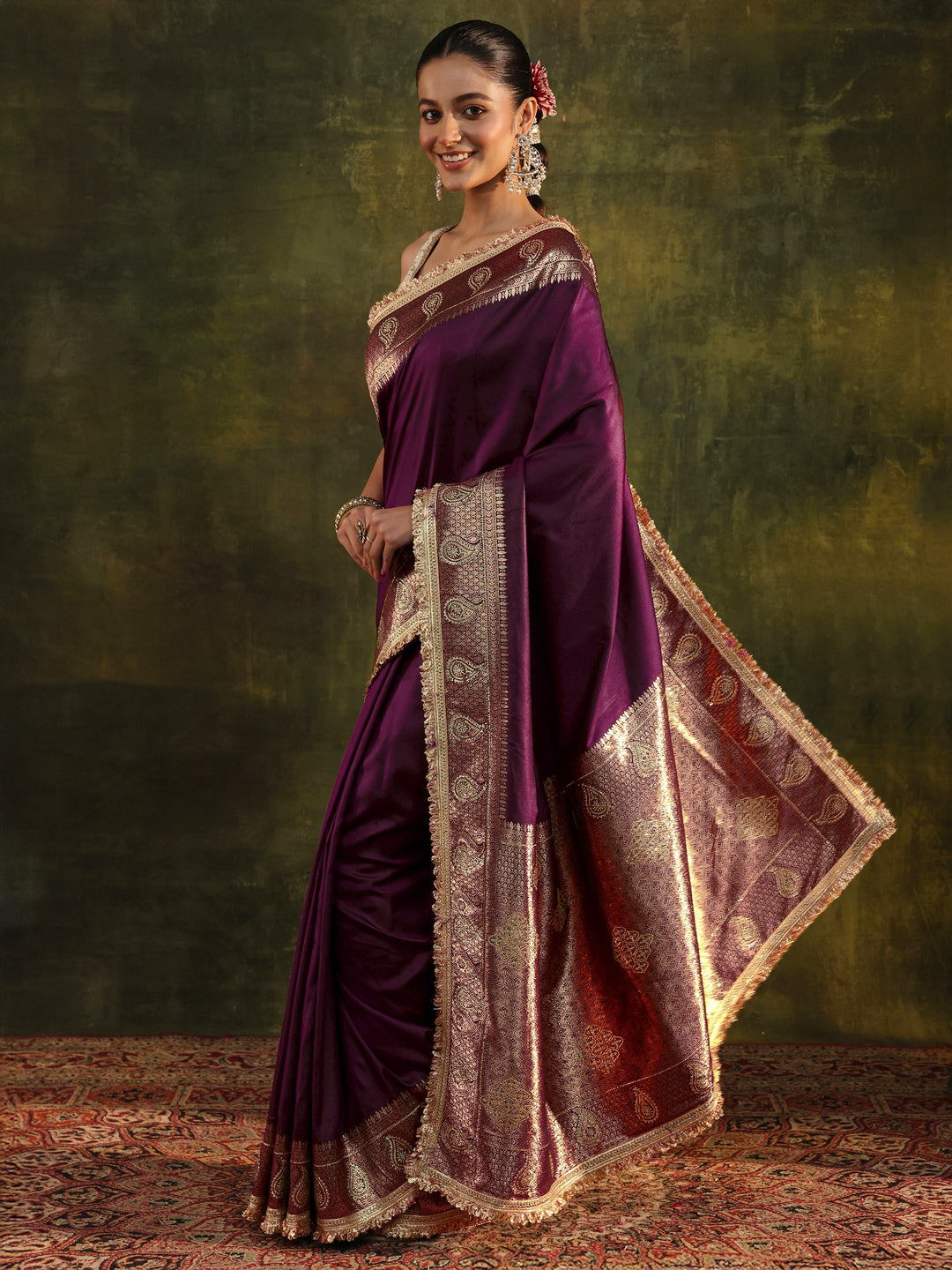  Burgundy Ethnic Silk Blend Saree With Unstitched Blouse Piece 