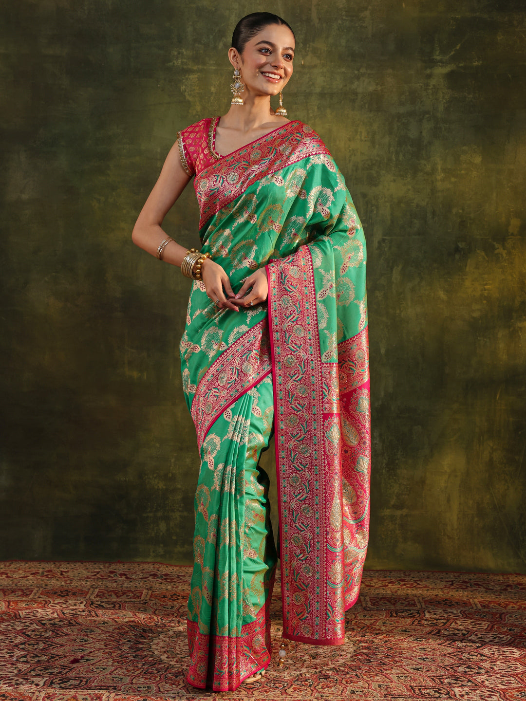  Green Woven Design Silk Blend Banarasi Saree With Unstitched Blouse Piece 