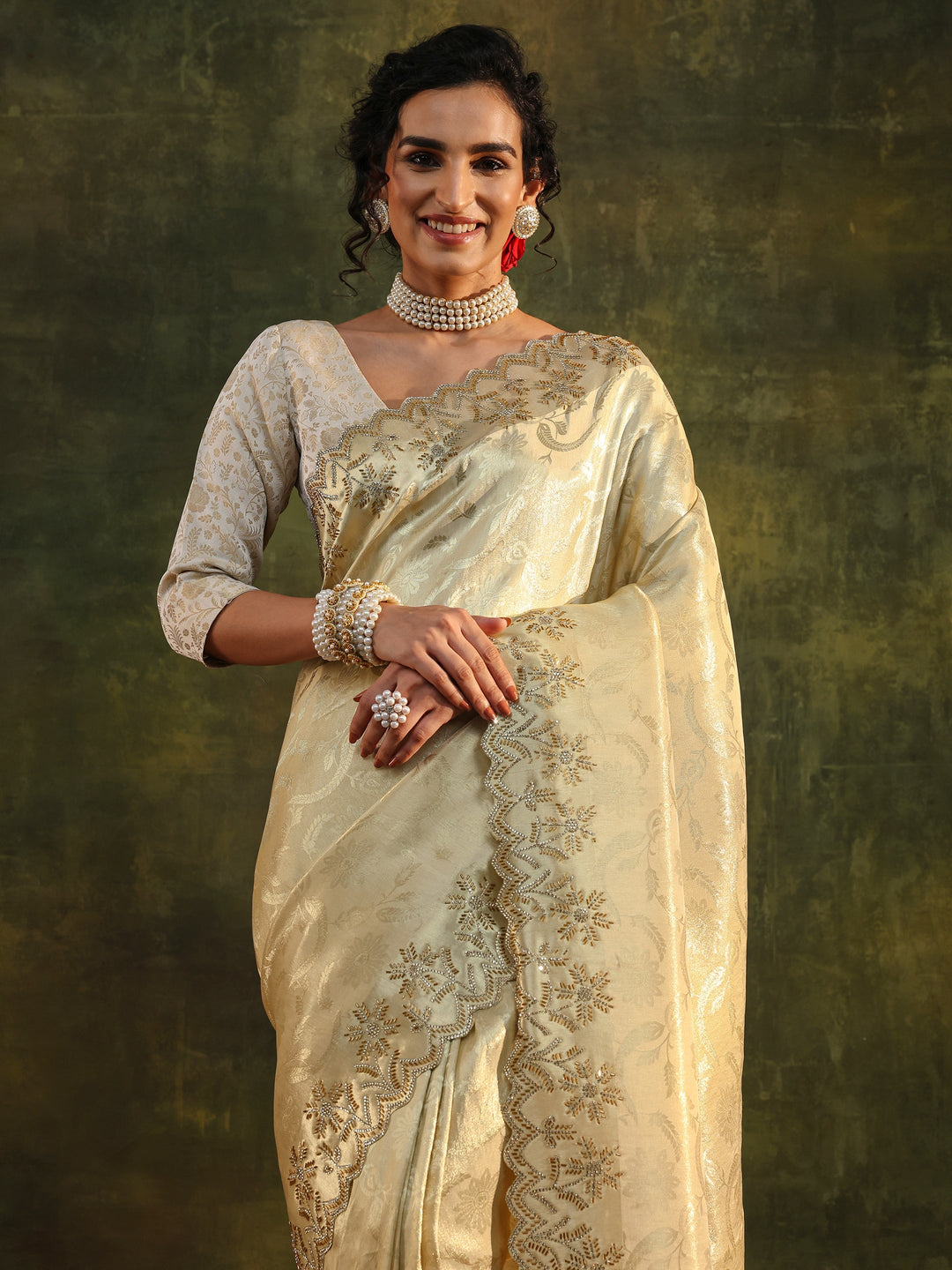  Gold Floral Embellished Silk Saree With Unstitched Blouse Piece 