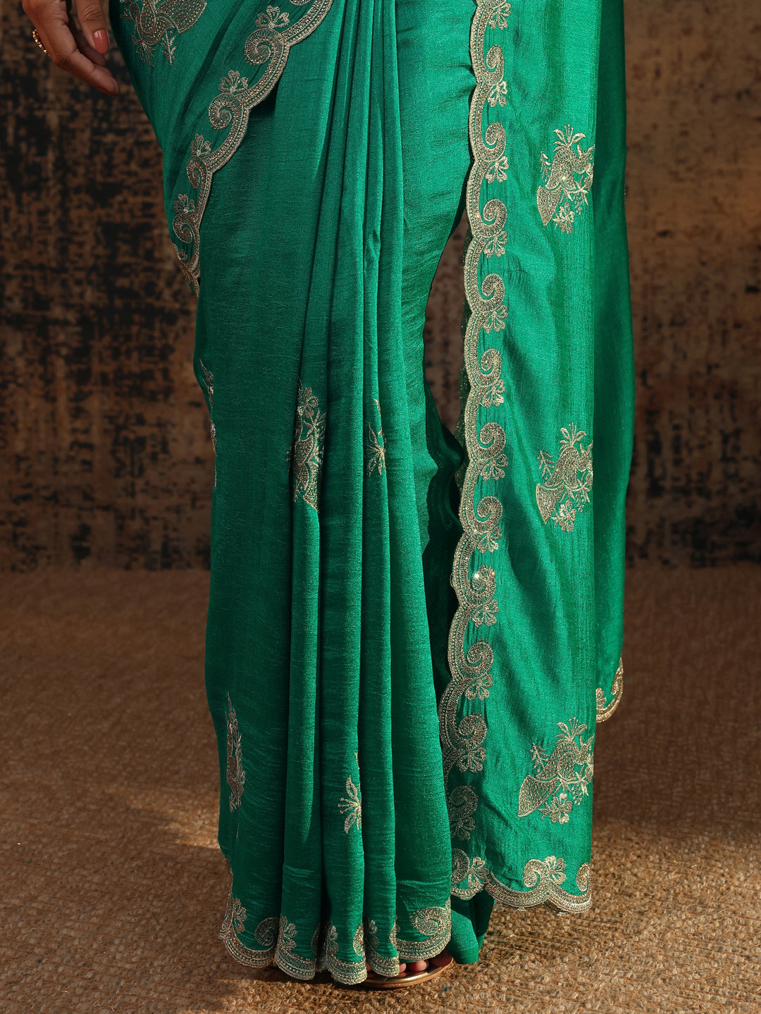  Green Floral Embroidered Silk Blend Saree With Unstitched Blouse Piece 
