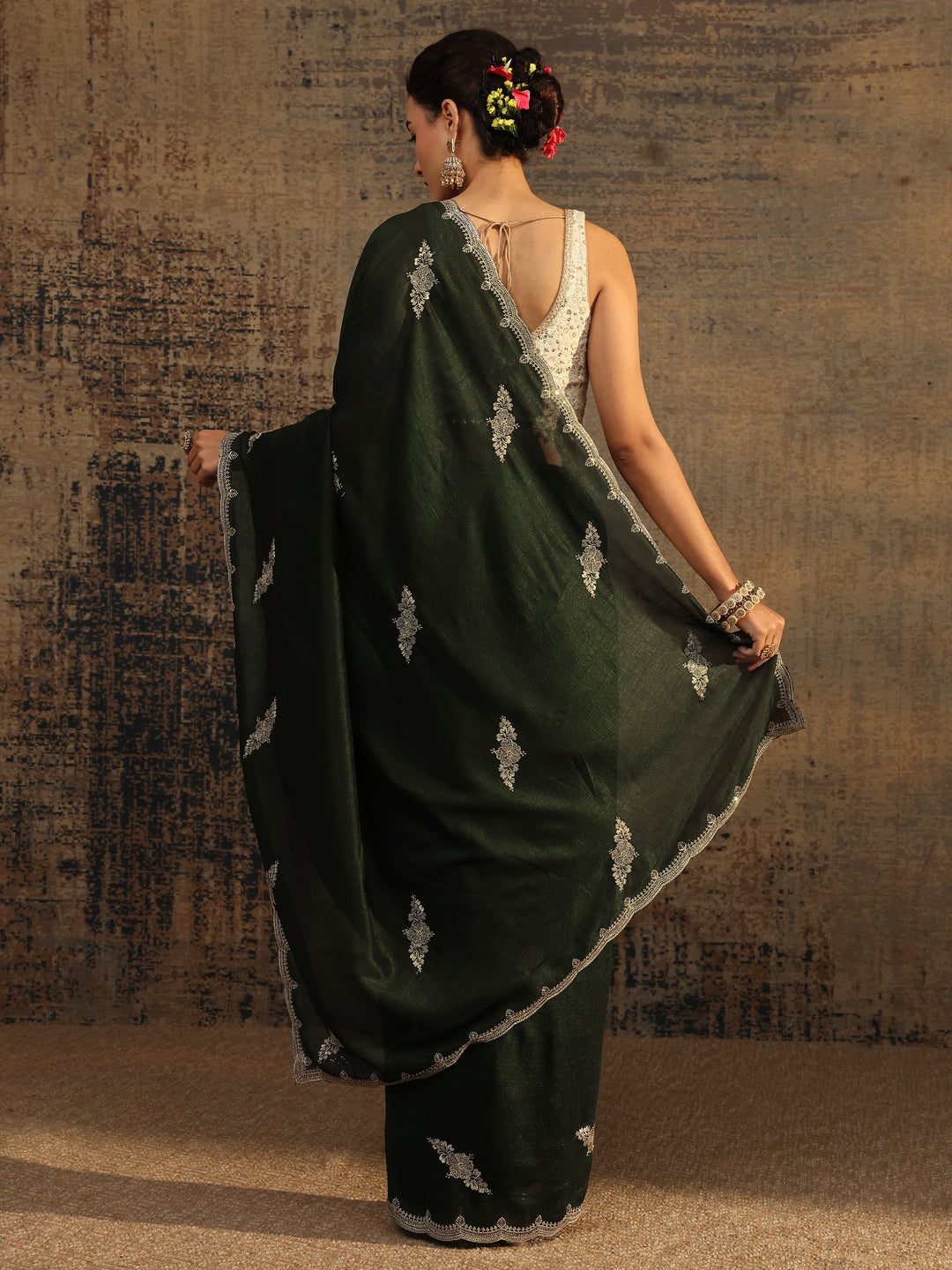  Green Floral Embroidered Silk Blend Saree With Unstitched Blouse Piece 