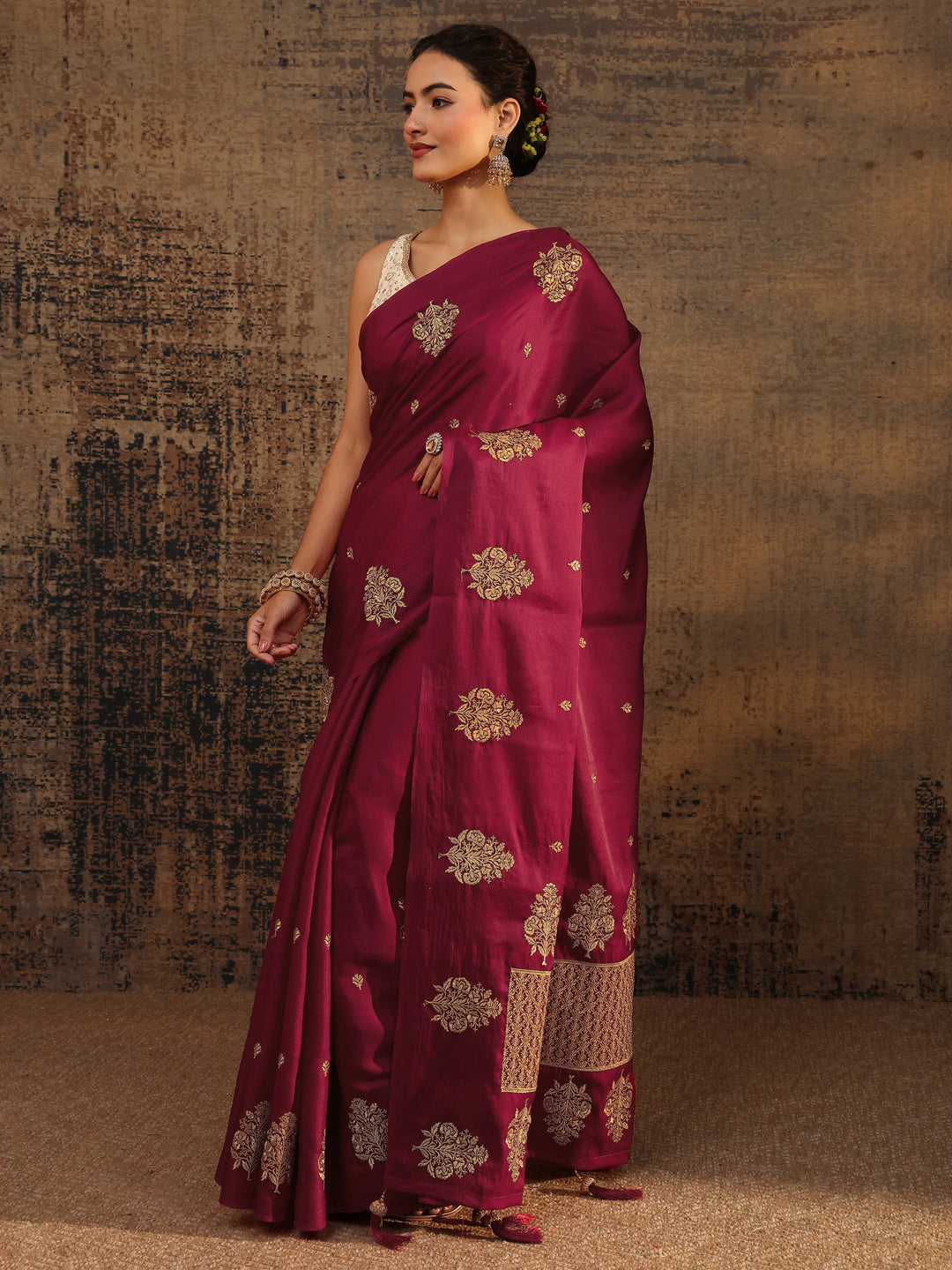  Red Floral Embroidered Silk Blend Saree With Unstitched Blouse Piece 