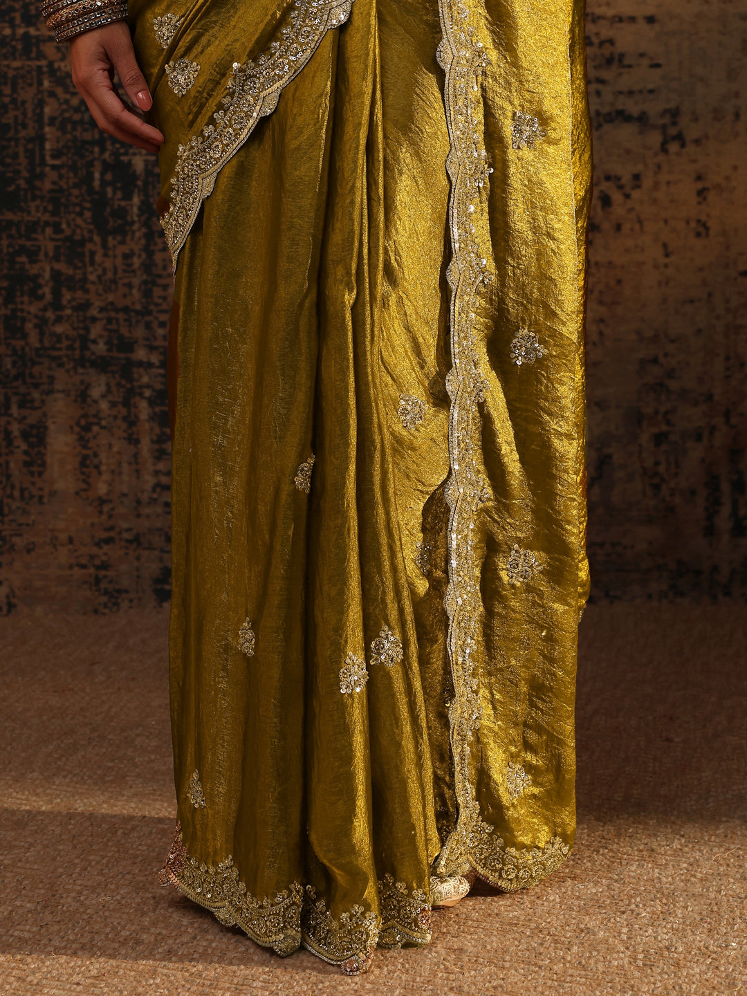  Green Embellished Tissue Saree With Unstitched Blouse Piece 