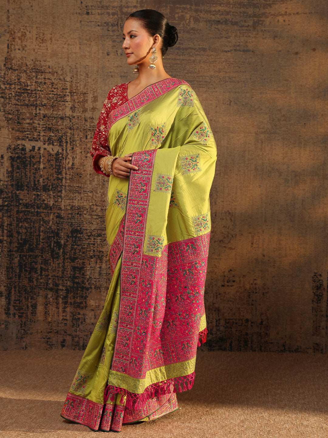  Green Ethnic Motifs Embroidered Silk Blend Saree With Unstitched Blouse Piece 