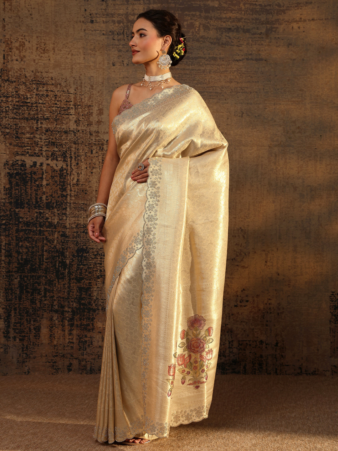  Gold Floral Woven Design Silk Blend Saree With Unstitched Blouse Piece 
