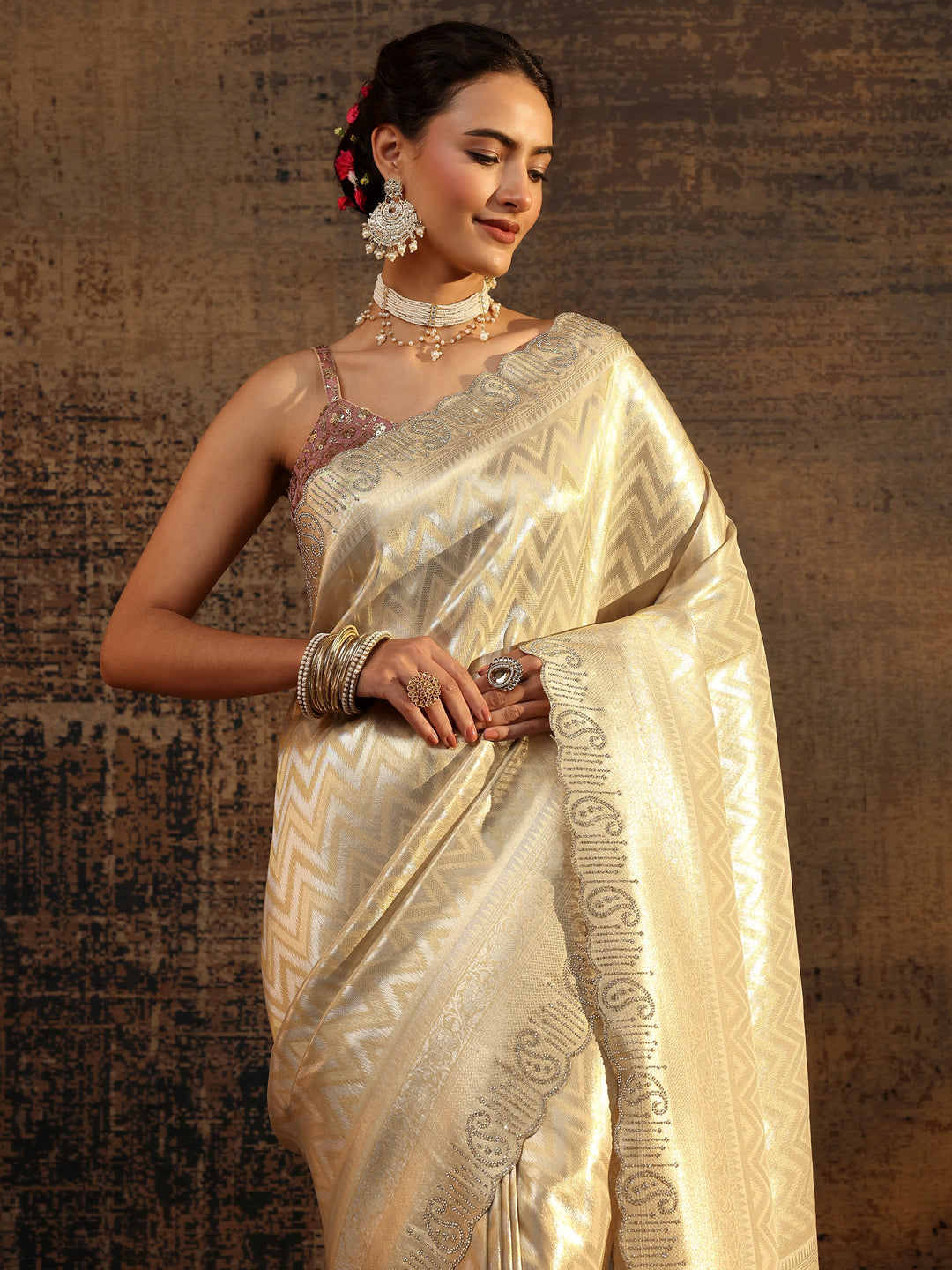  Gold Ethnic Motifs Woven Design Silk Blend Saree With Unstitched Blouse Piece 