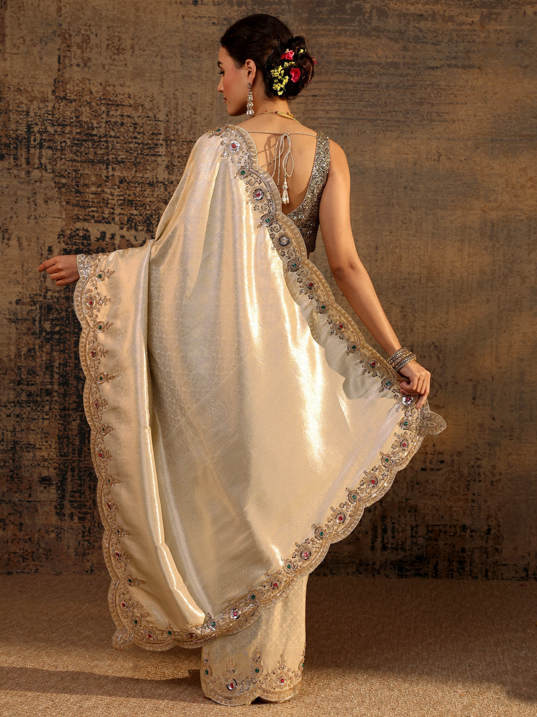  Libas Art Gold Ethnic Motifs Woven Design Silk Blend Saree With Unstitched Blouse Piece 