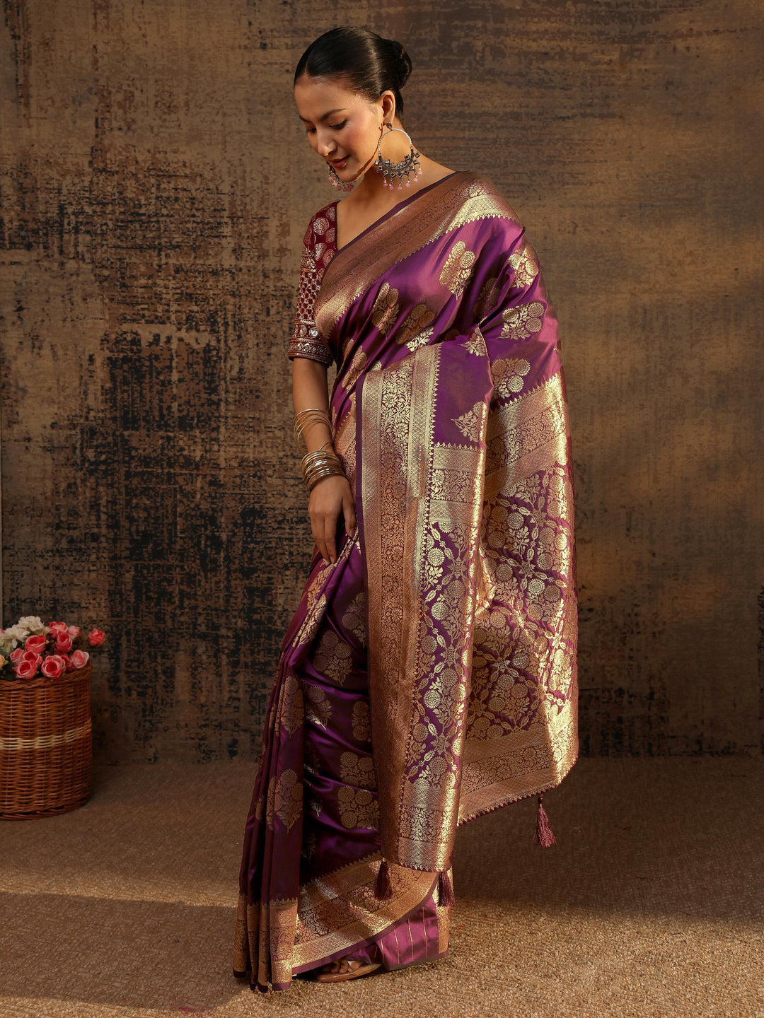  Purple Floral Woven Design Silk Blend Saree With Unstitched Blouse Piece 