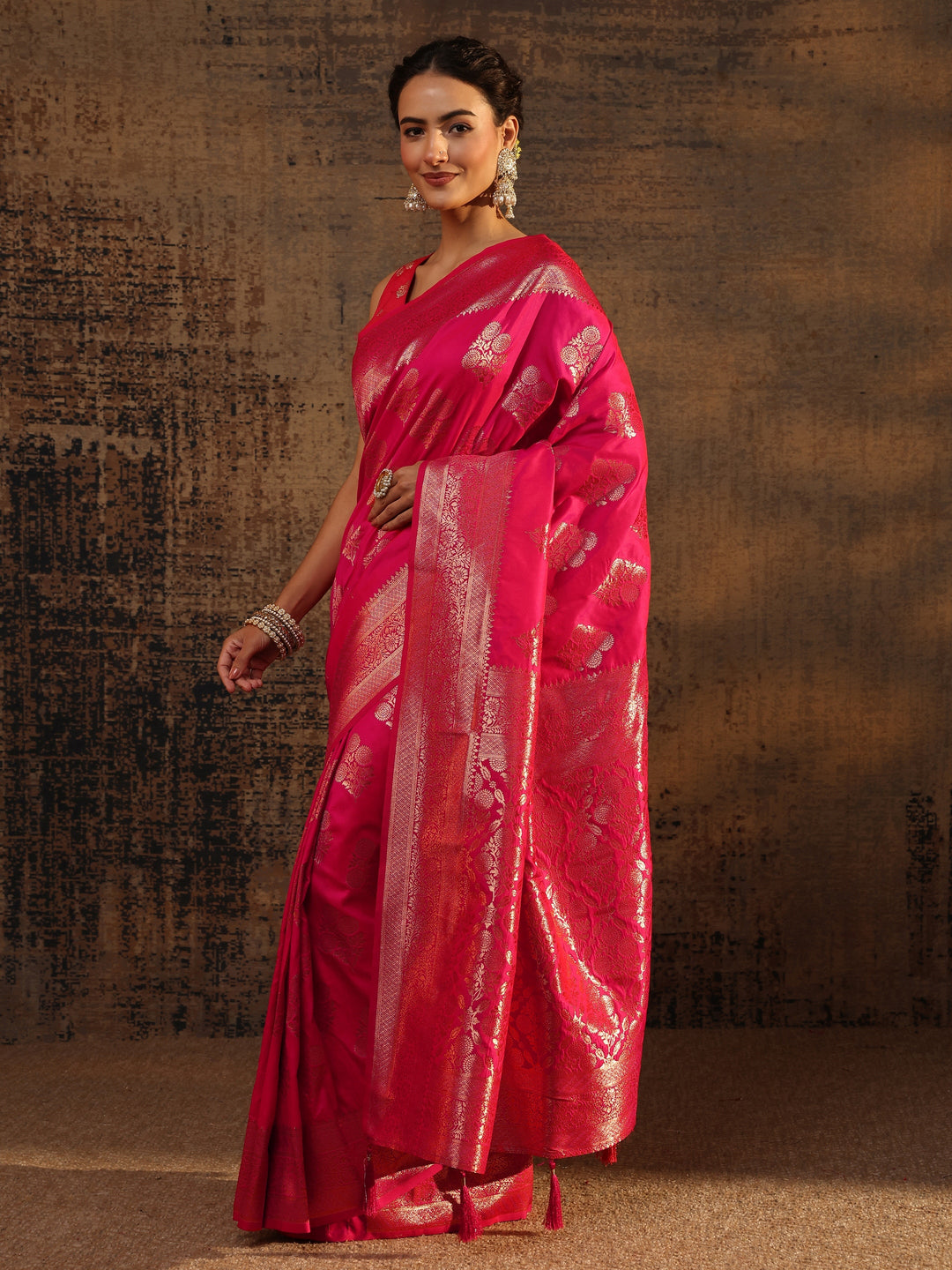  Pink Floral Woven Design Silk Blend Saree With Unstitched Blouse Piece 