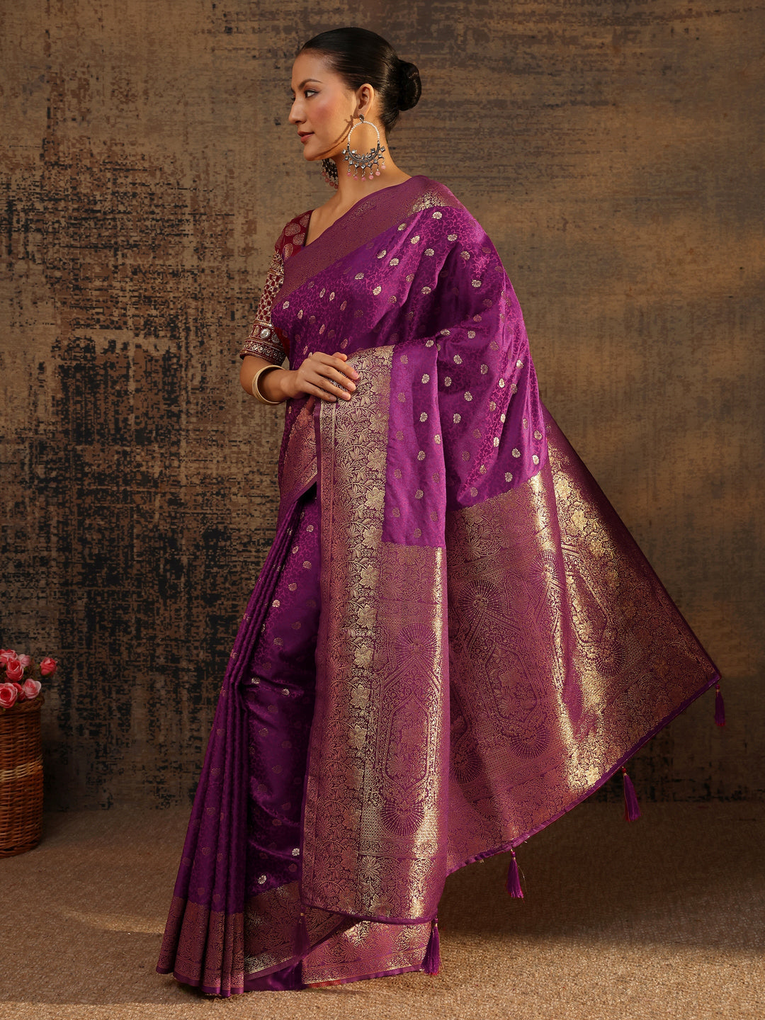  Purple Floral Woven Design Silk Blend Saree With Unstitched Blouse Piece 