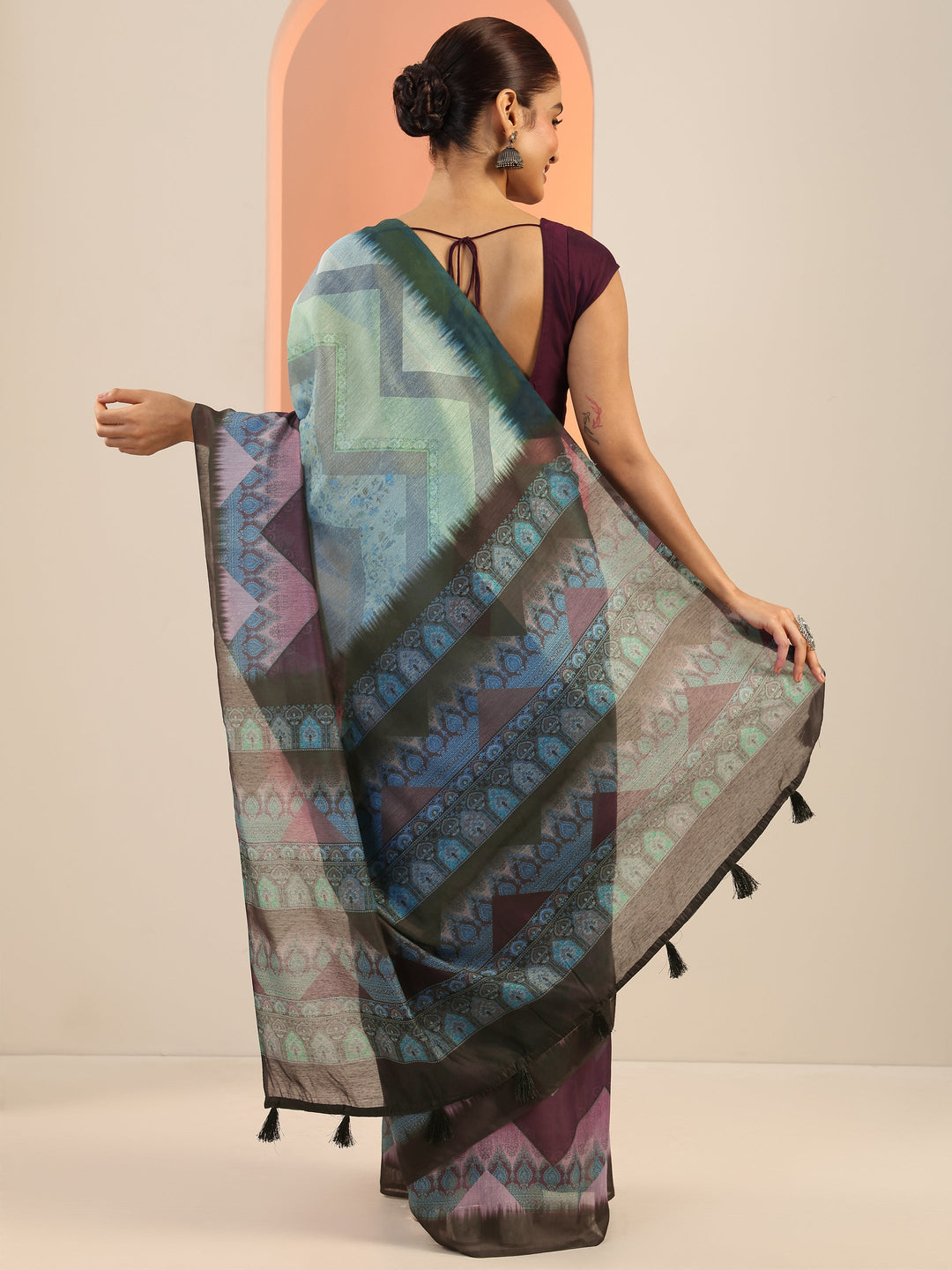  Green Printed Silk Saree With Unstitched Blouse Piece 