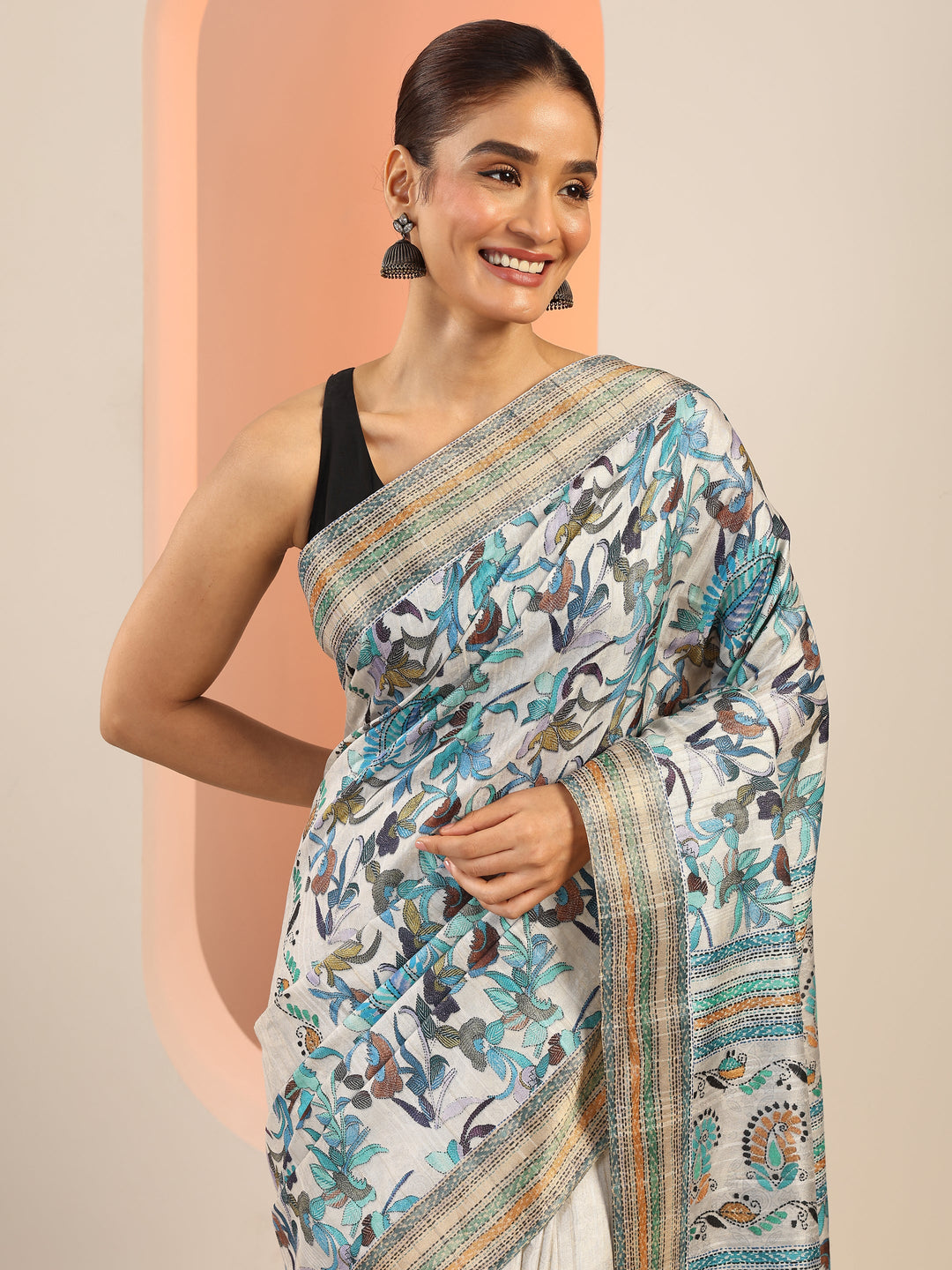  Grey Printed Silk Saree With Unstitched Blouse Piece 