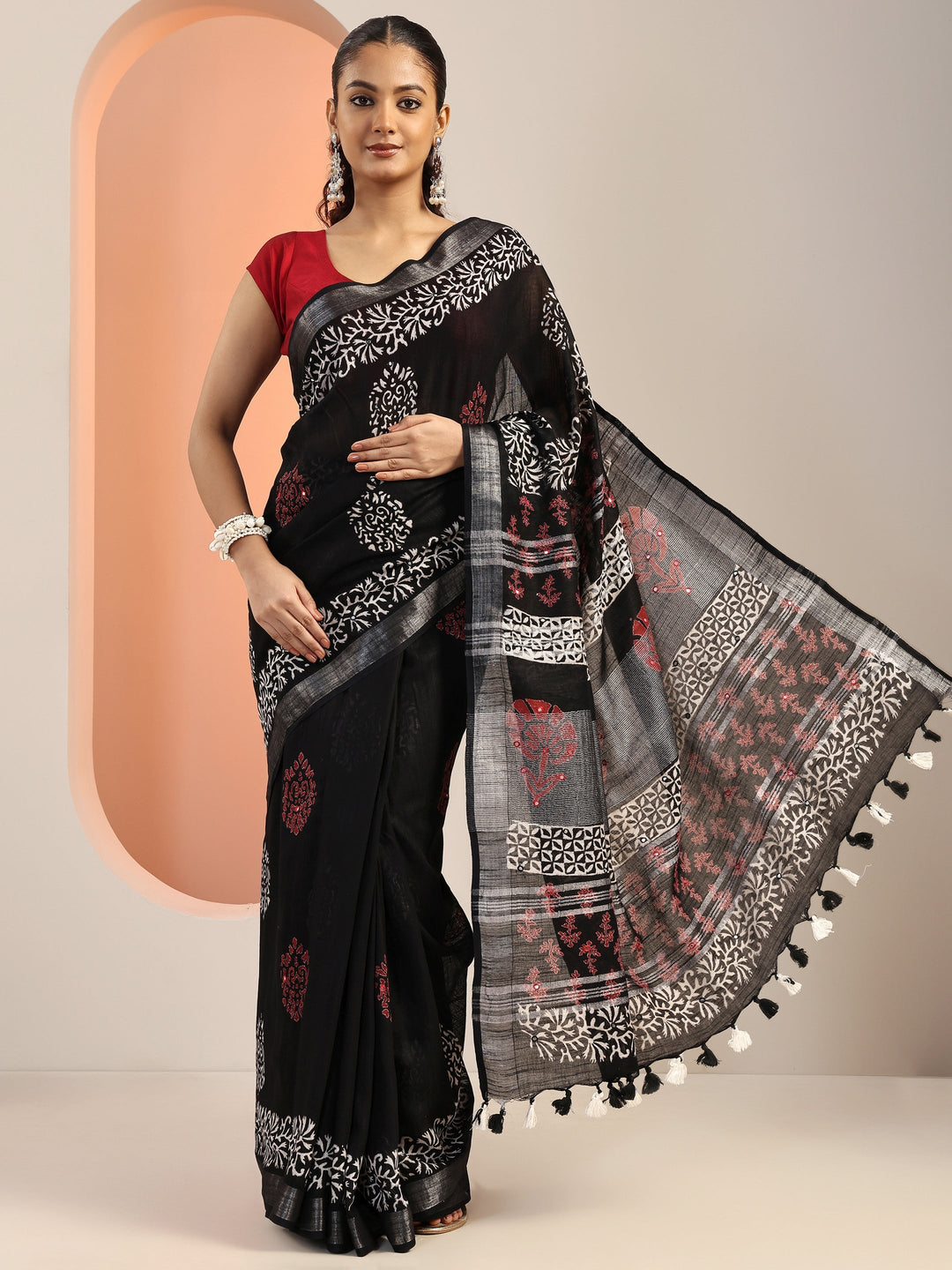  Black Printed Cotton Saree With Unstitched Blouse Piece 
