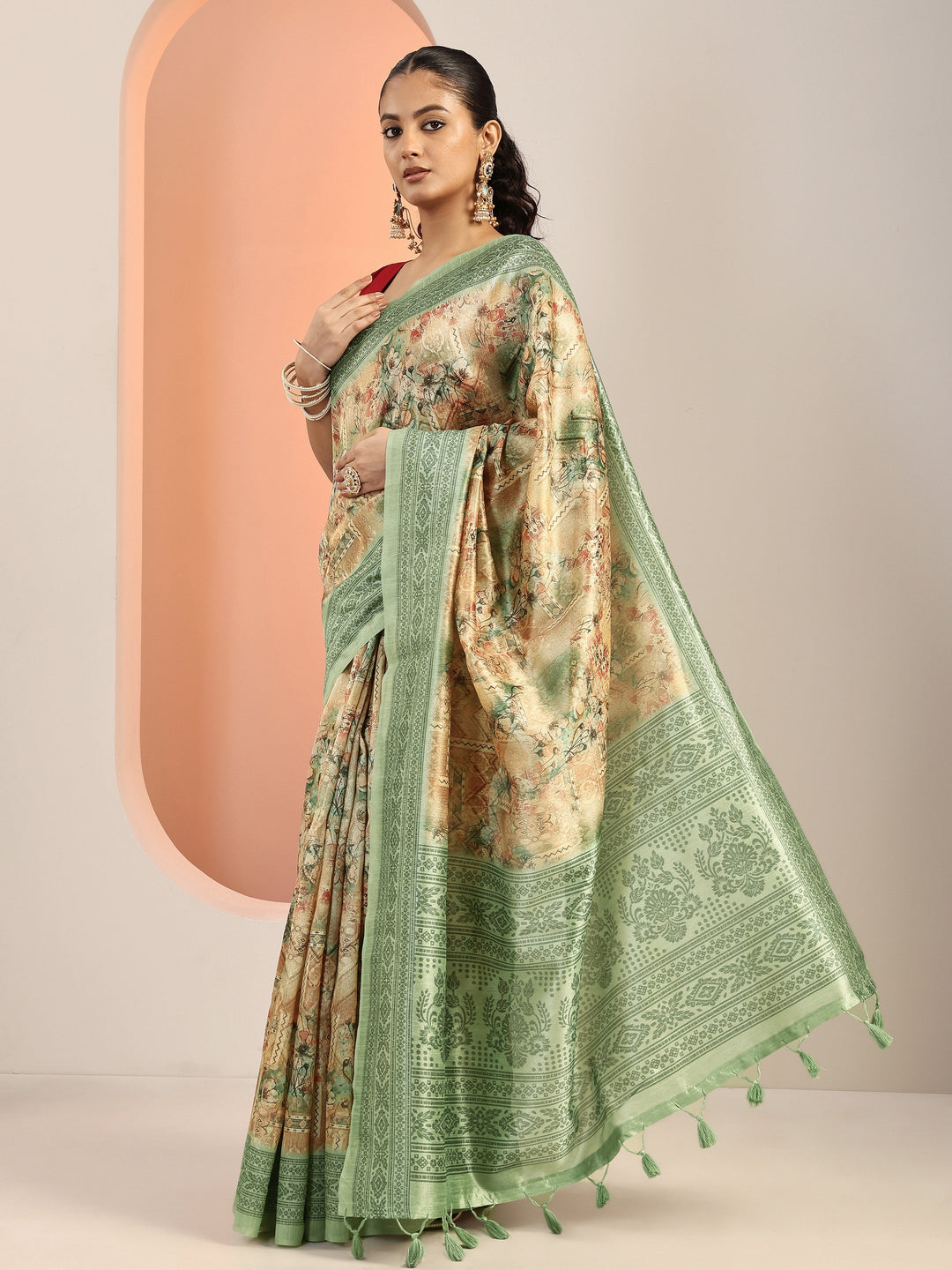  Green Printed Silk Blend Saree With Unstitched Blouse Piece 