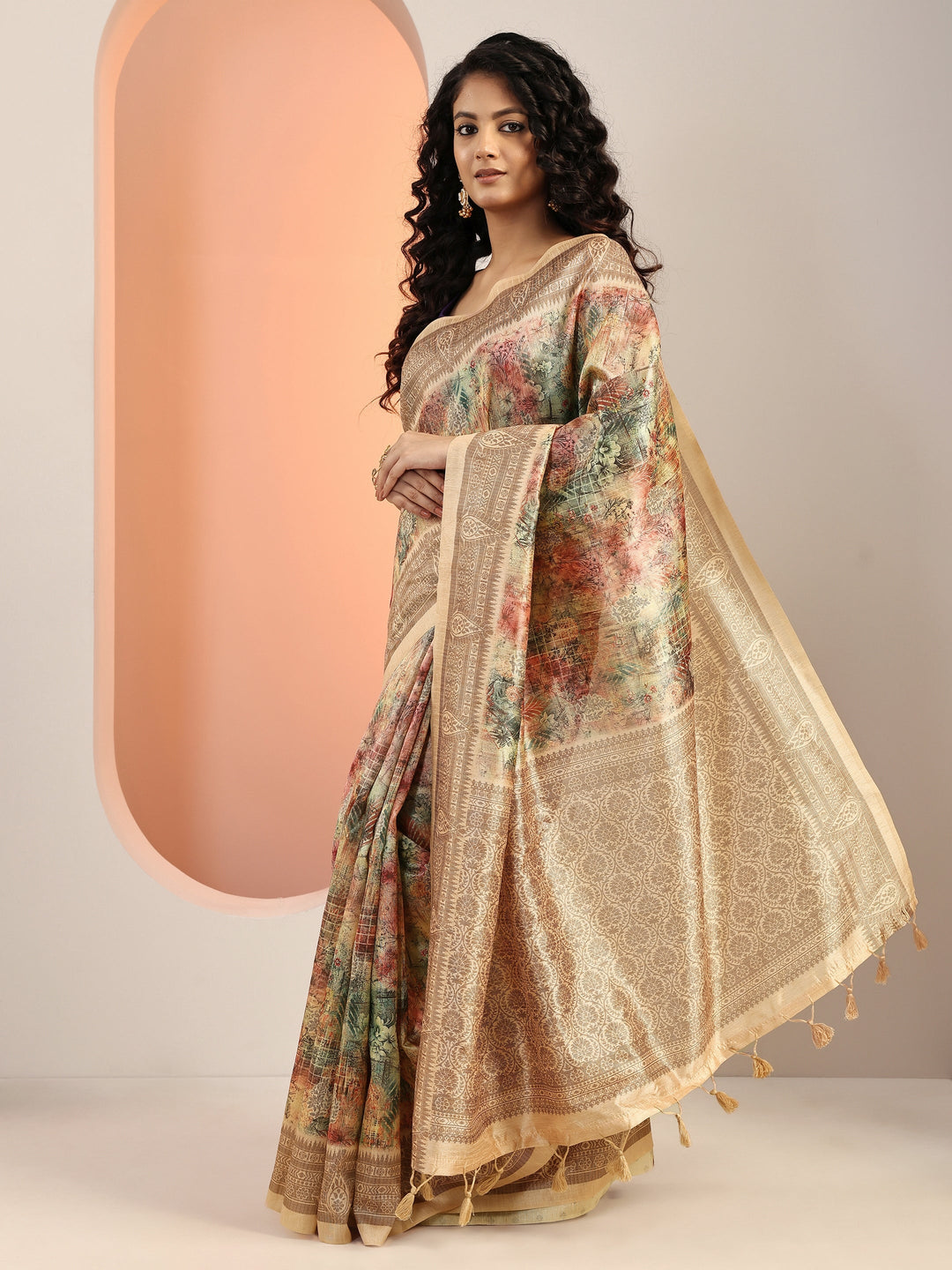  Multi Printed Silk Blend Saree With Unstitched Blouse Piece 