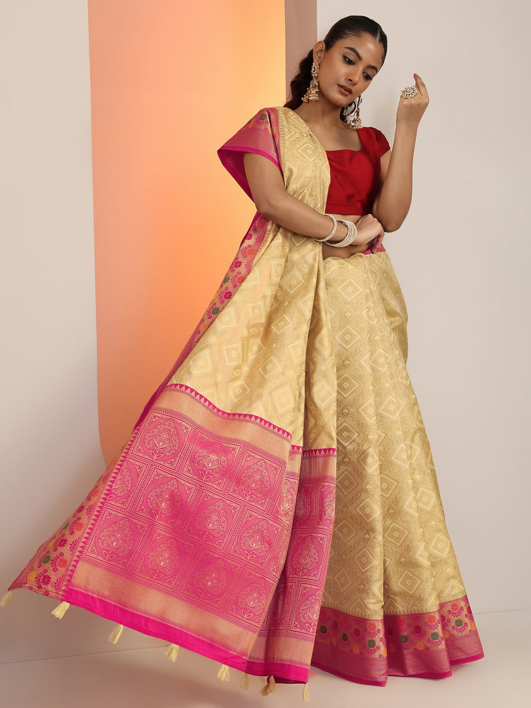  Beige Woven Silk Blend Saree With Unstitched Blouse Piece 